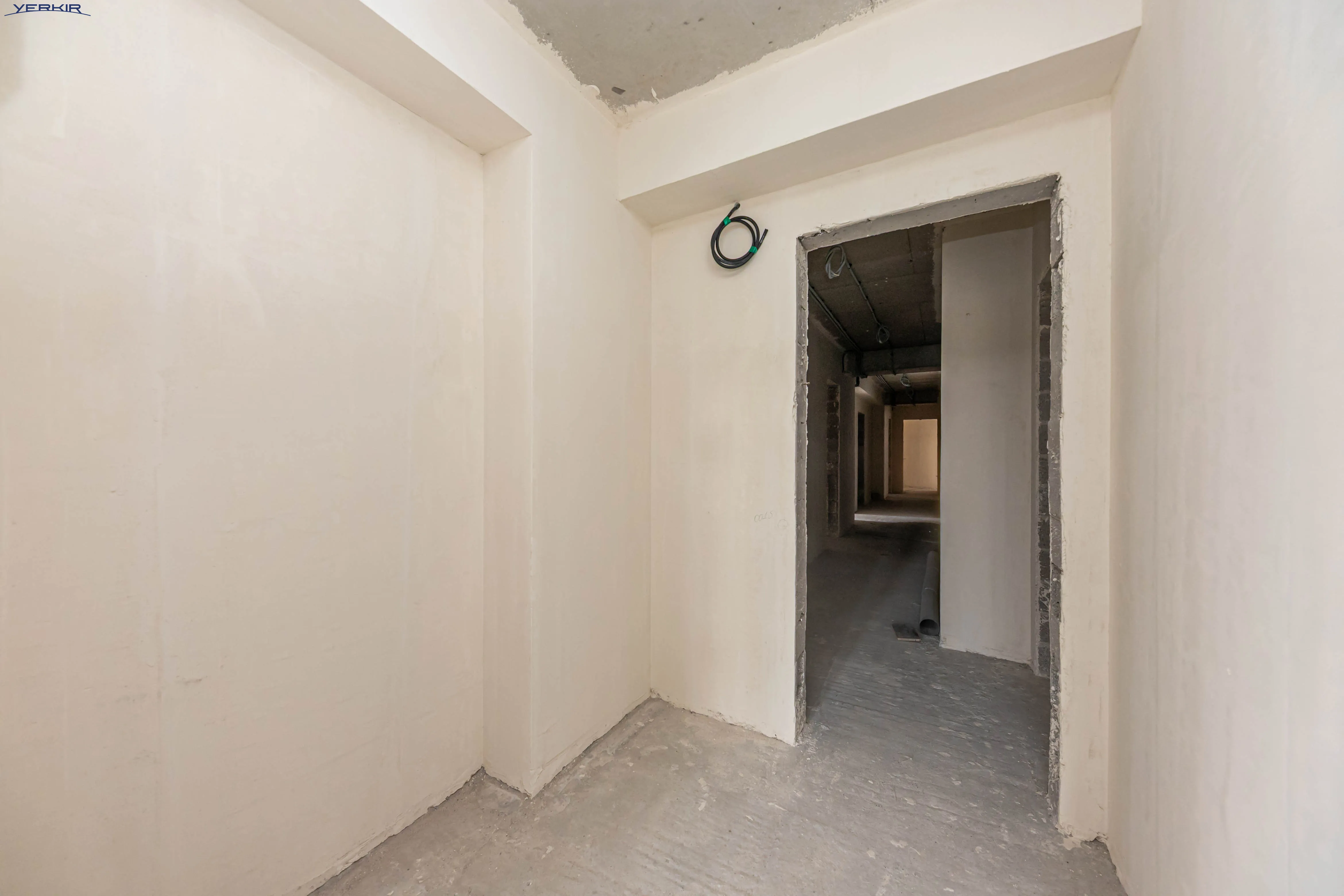 Apartments Code: 9+3545691