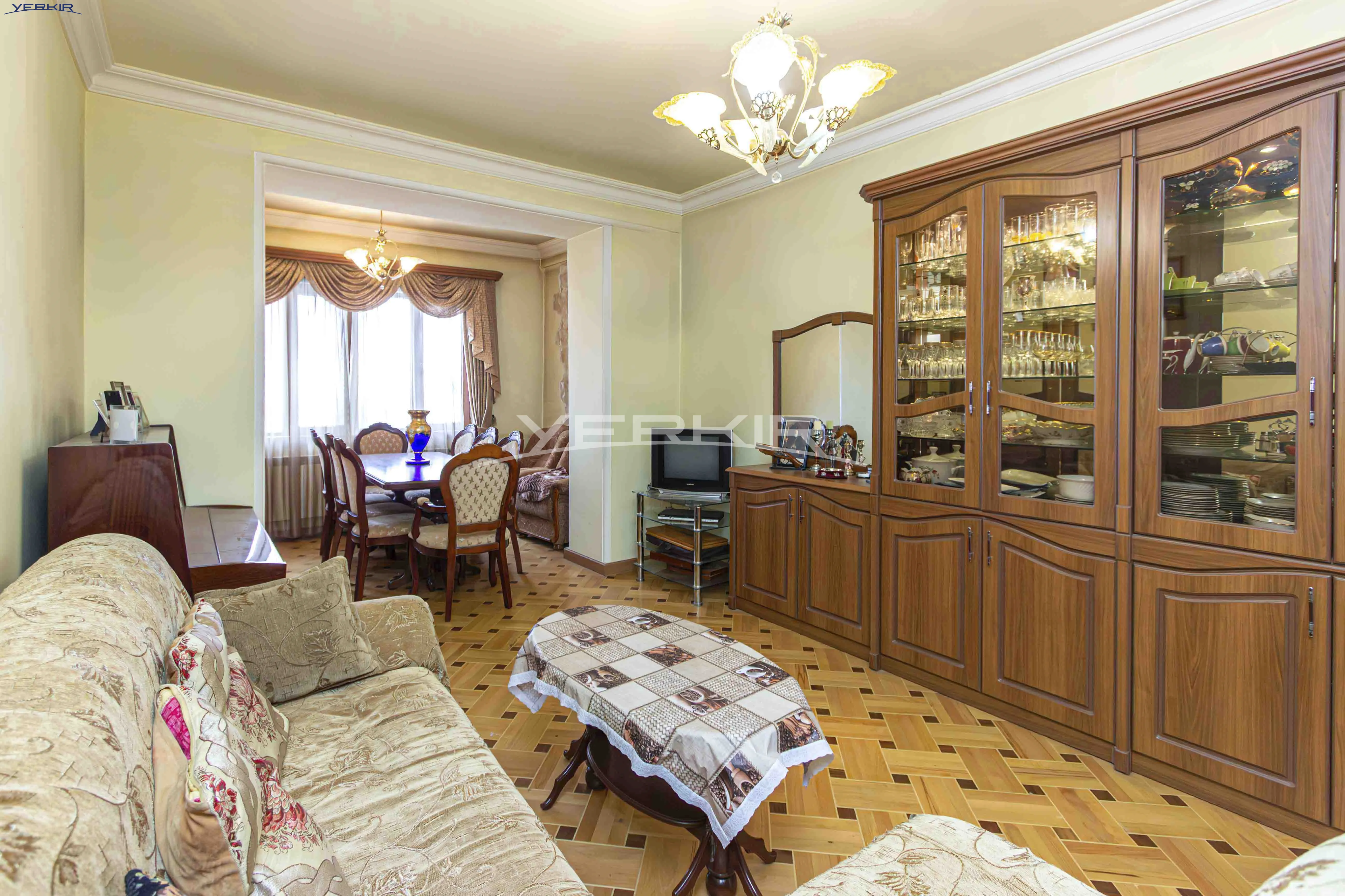 Բնակարաններ Կոդ` 2+3981861