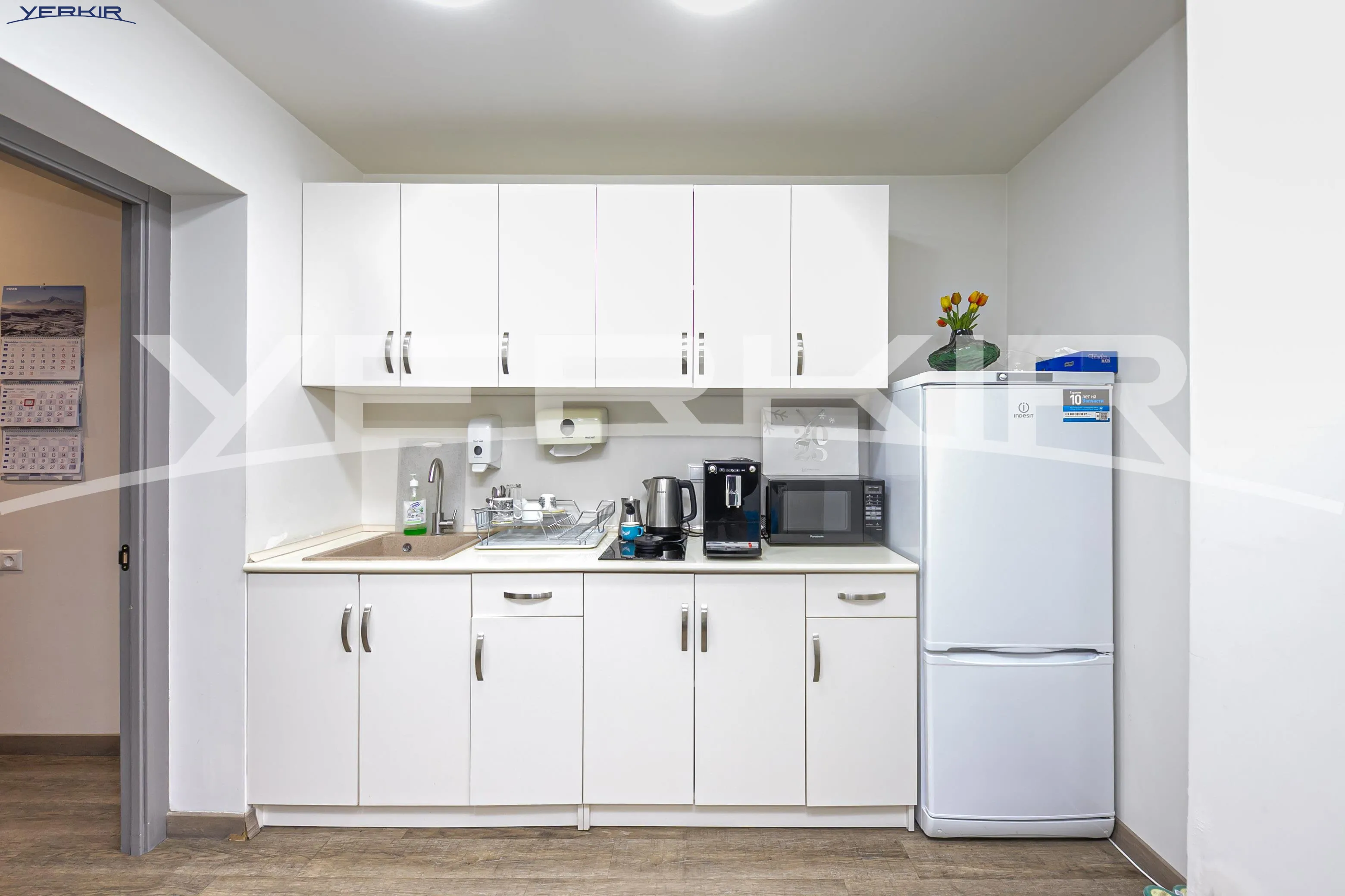 Commercial properties Code: 10+90163