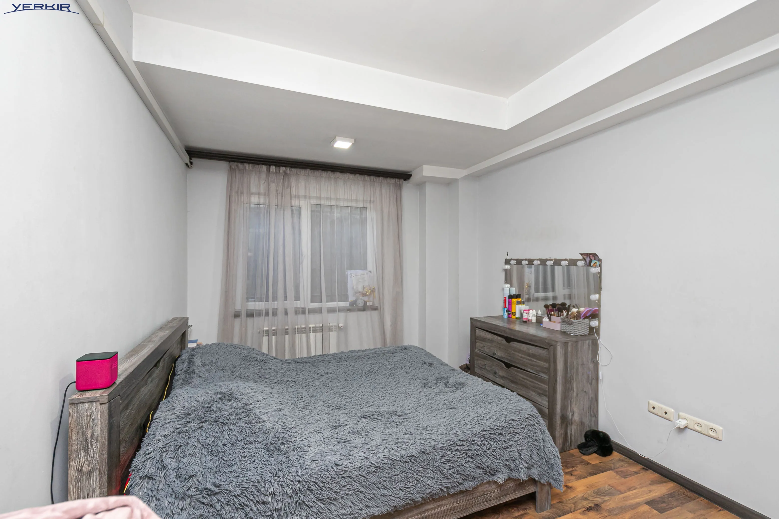 Apartments Code: 9+2383079