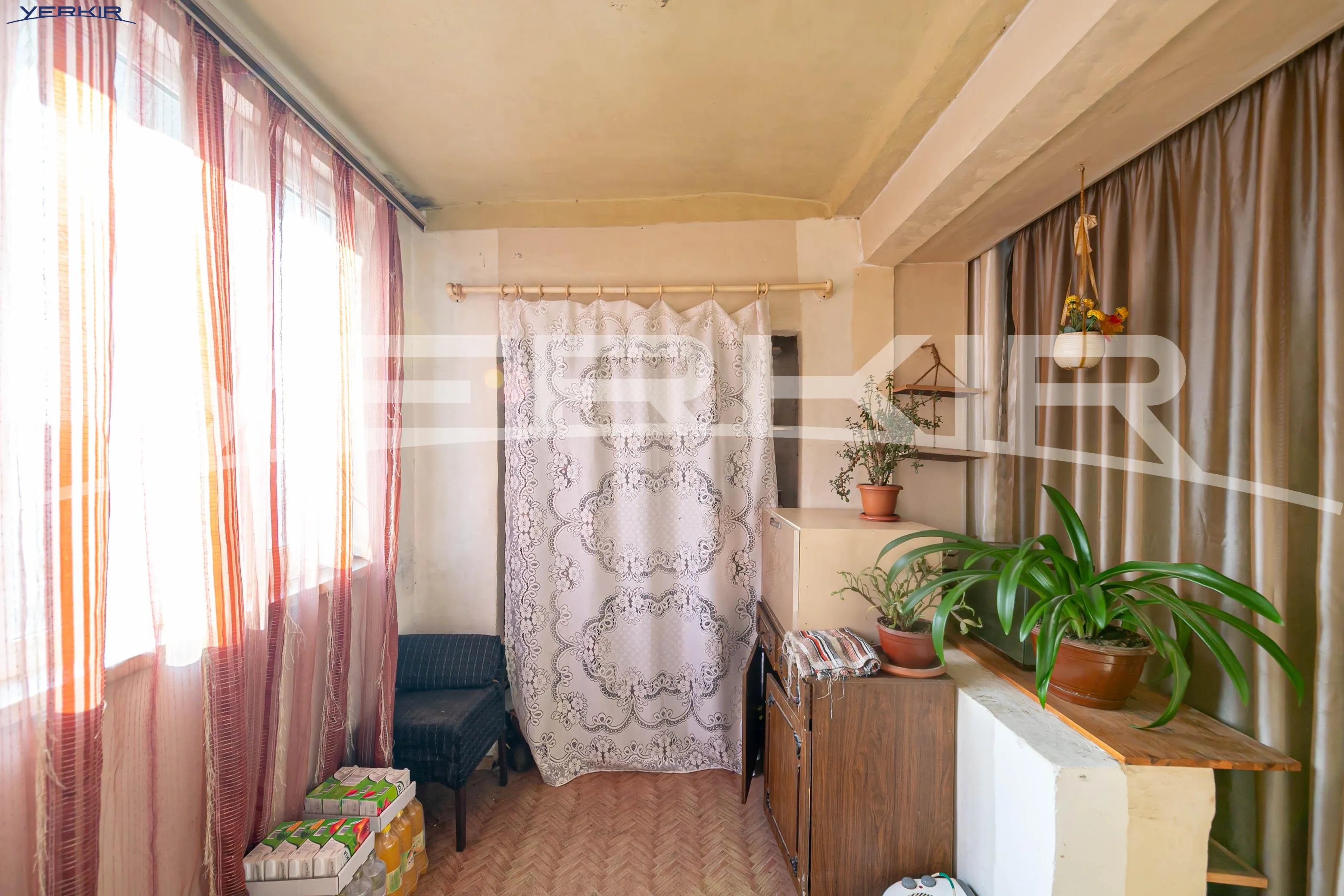 Apartments Code: 10+3607584