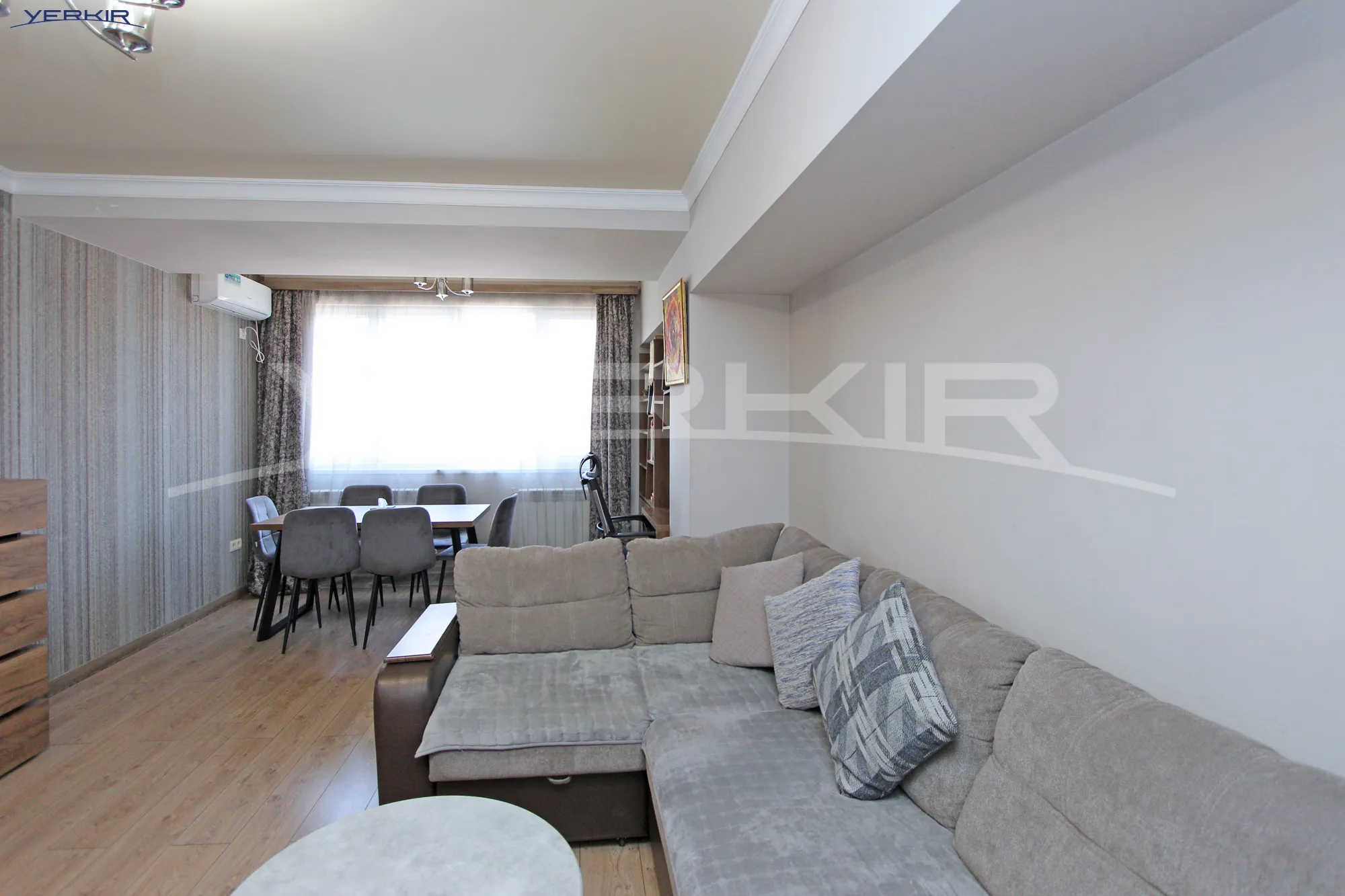 Բնակարաններ Կոդ` 9+3677928