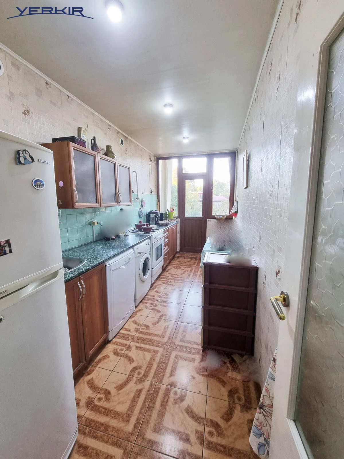 Apartments Code: 9+313932