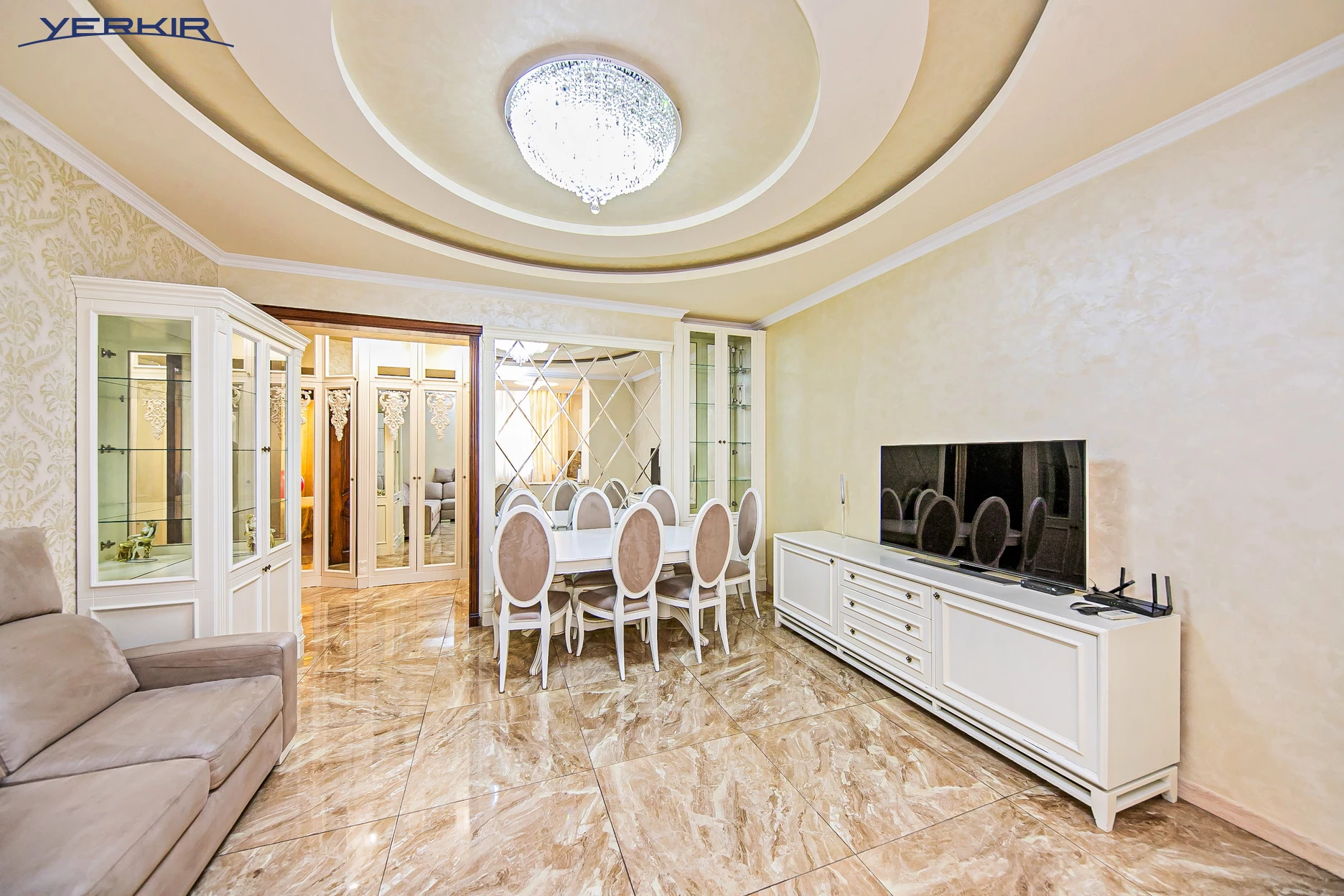 Квартиры Код 5+217916