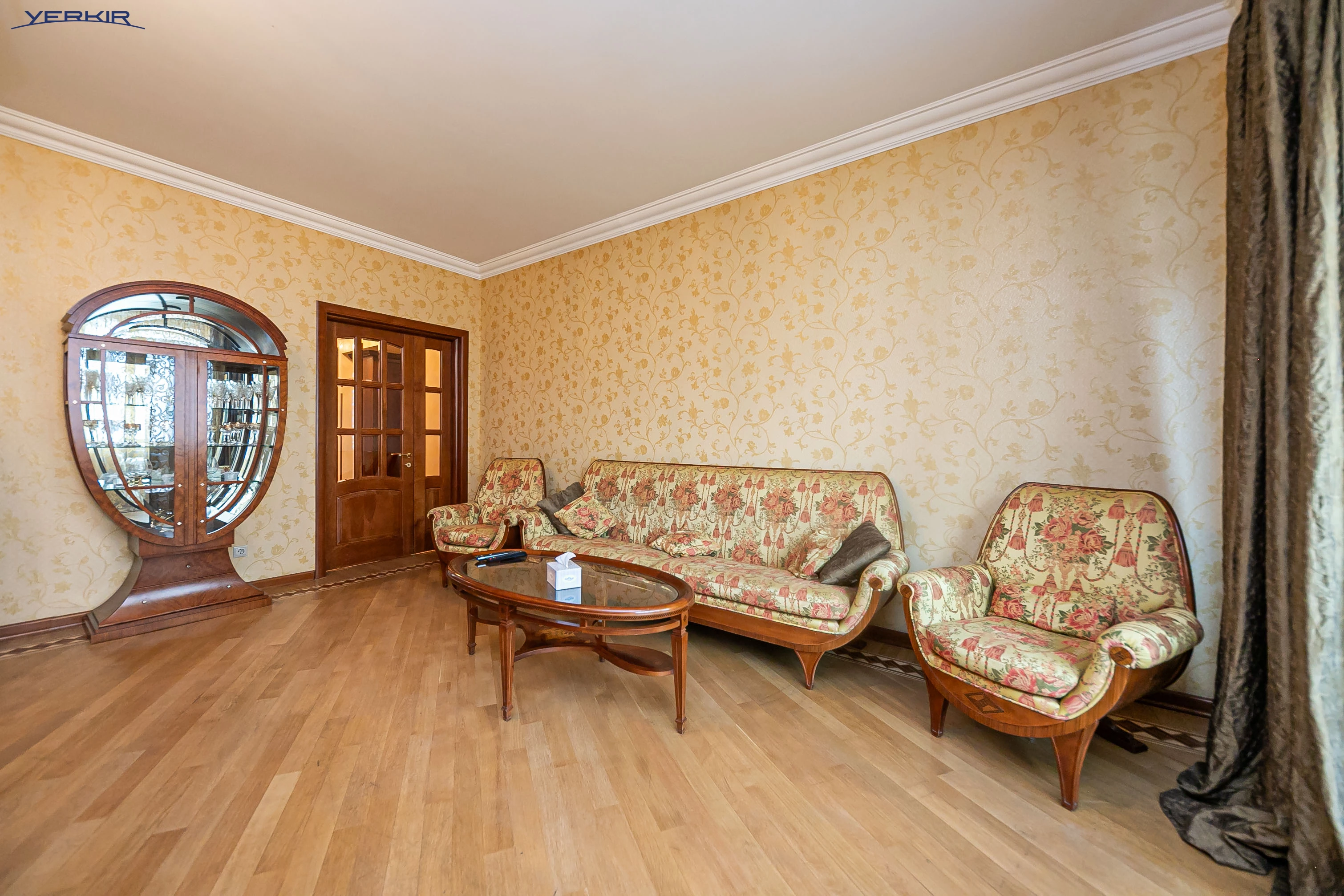 Բնակարաններ Կոդ` 5+420265