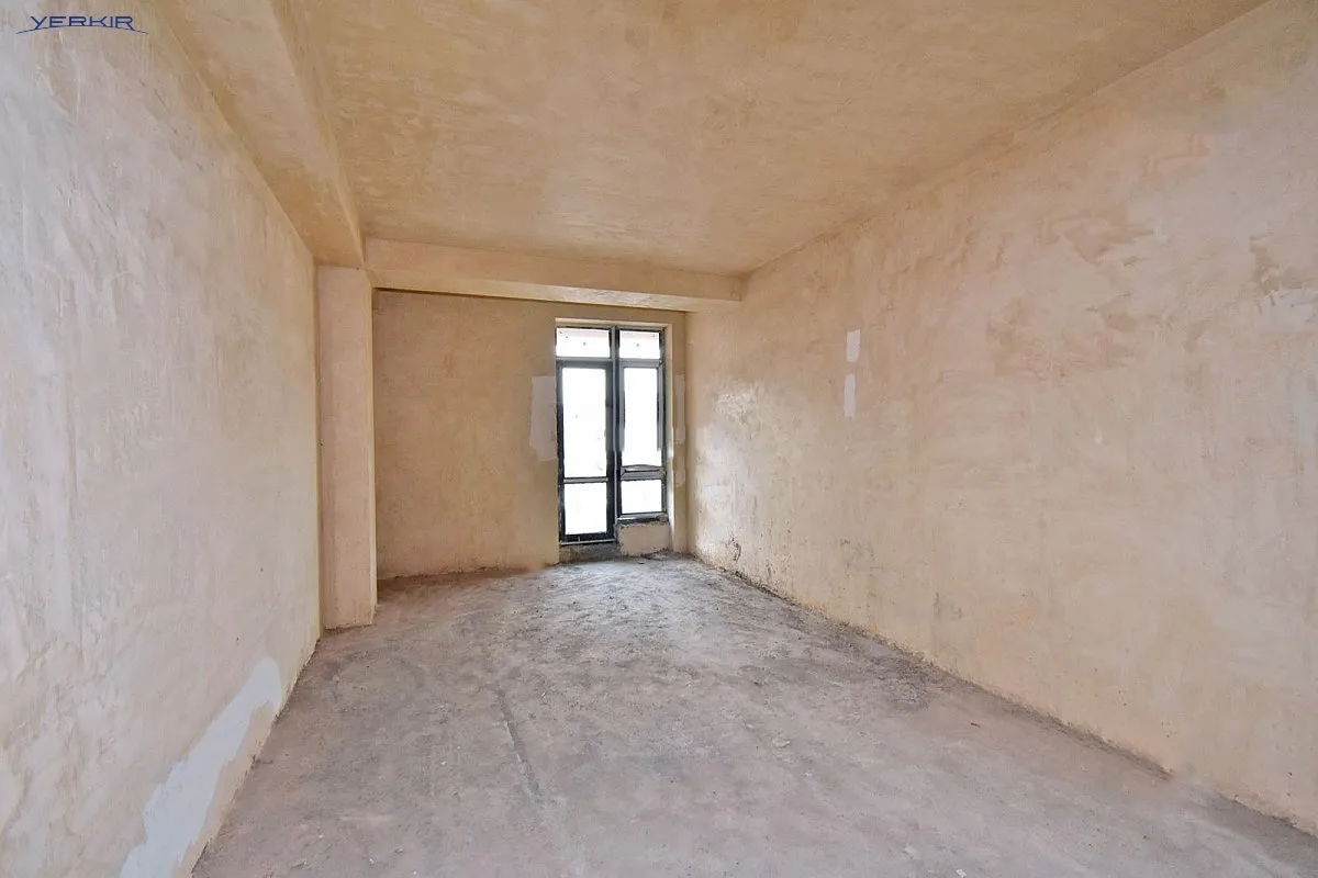 Բնակարաններ Կոդ` 5+417878