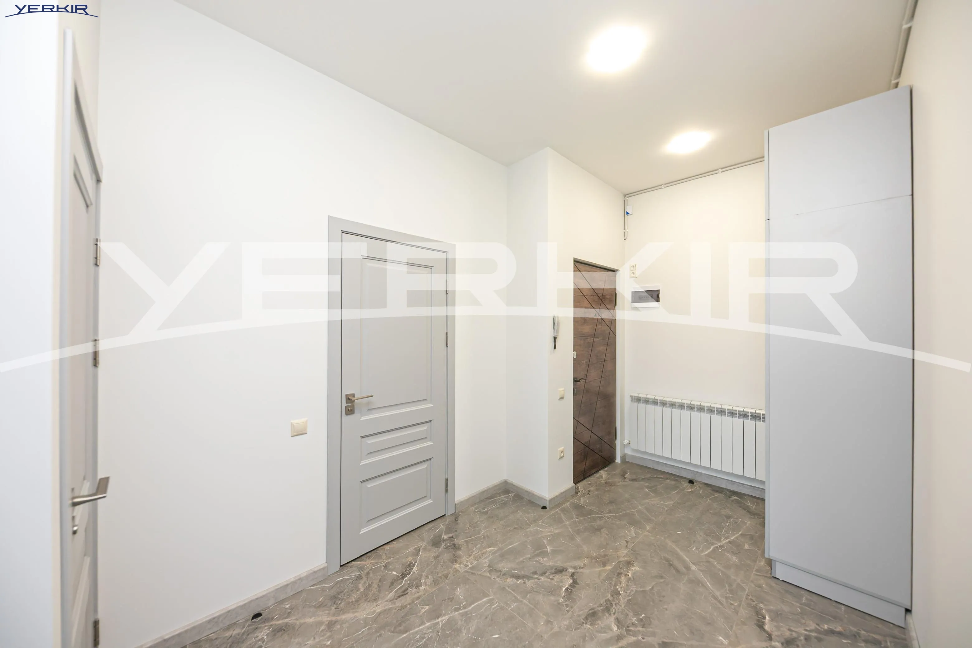 Բնակարաններ Կոդ` 10+3740226