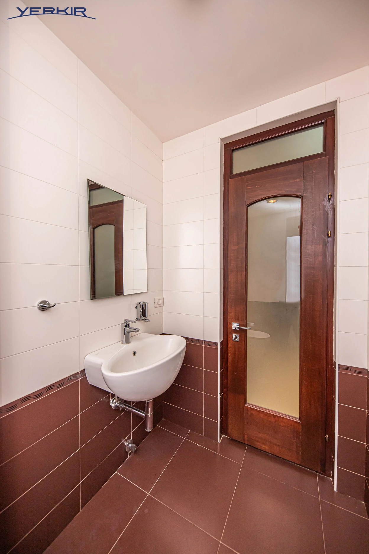 Apartments Code: 3+4672199