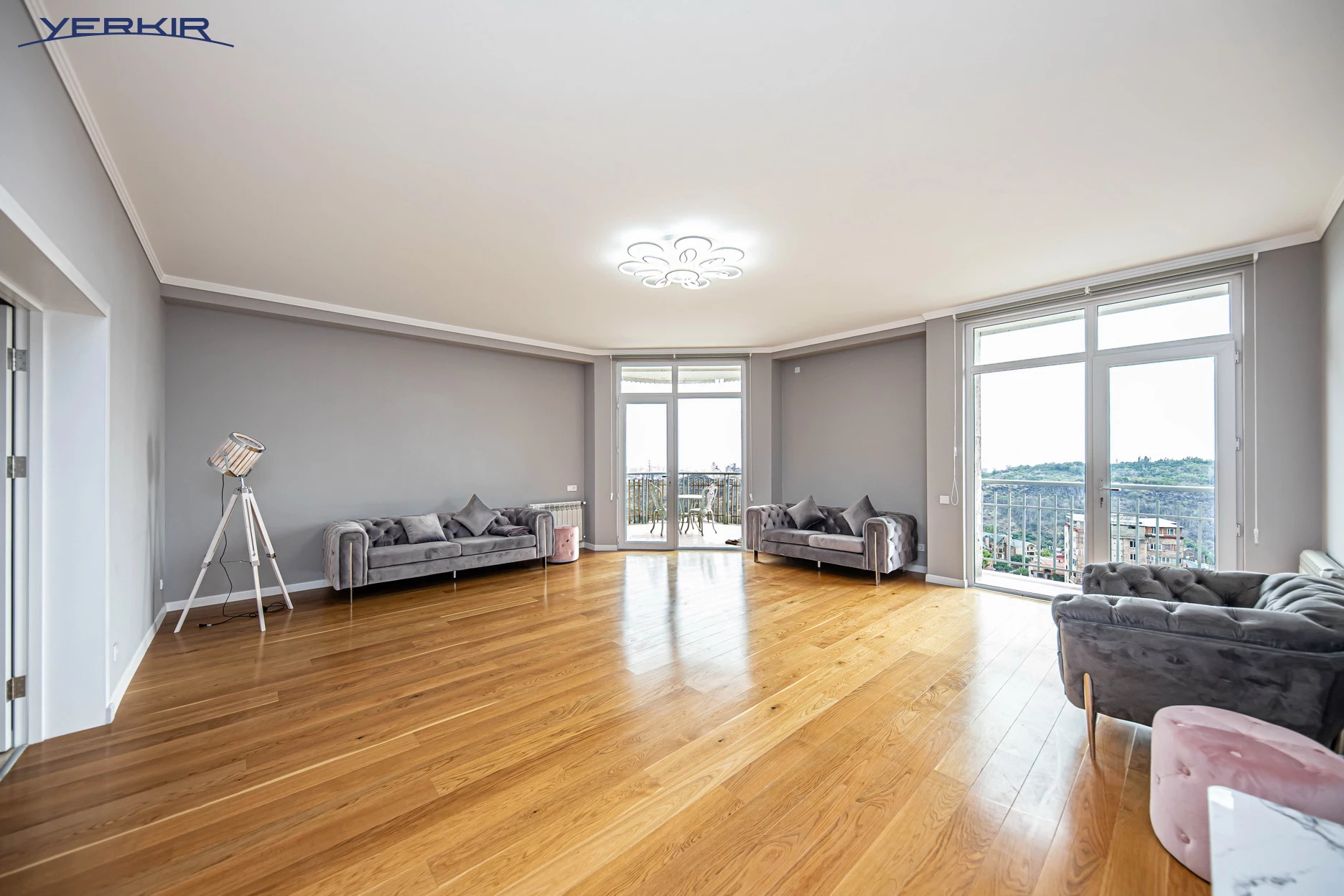 Квартиры Код 5+313070