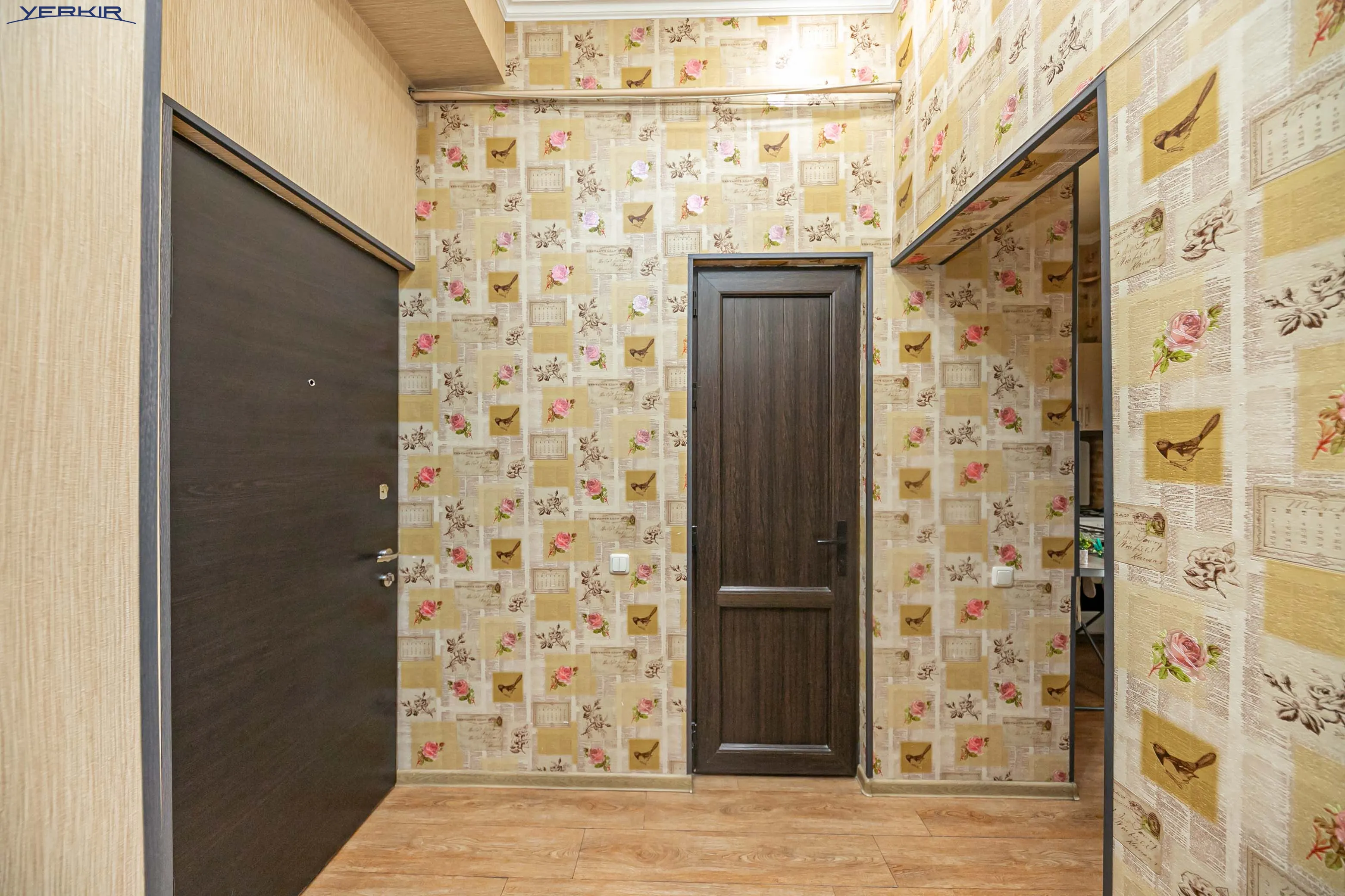 Բնակարաններ Կոդ` 9+1367519