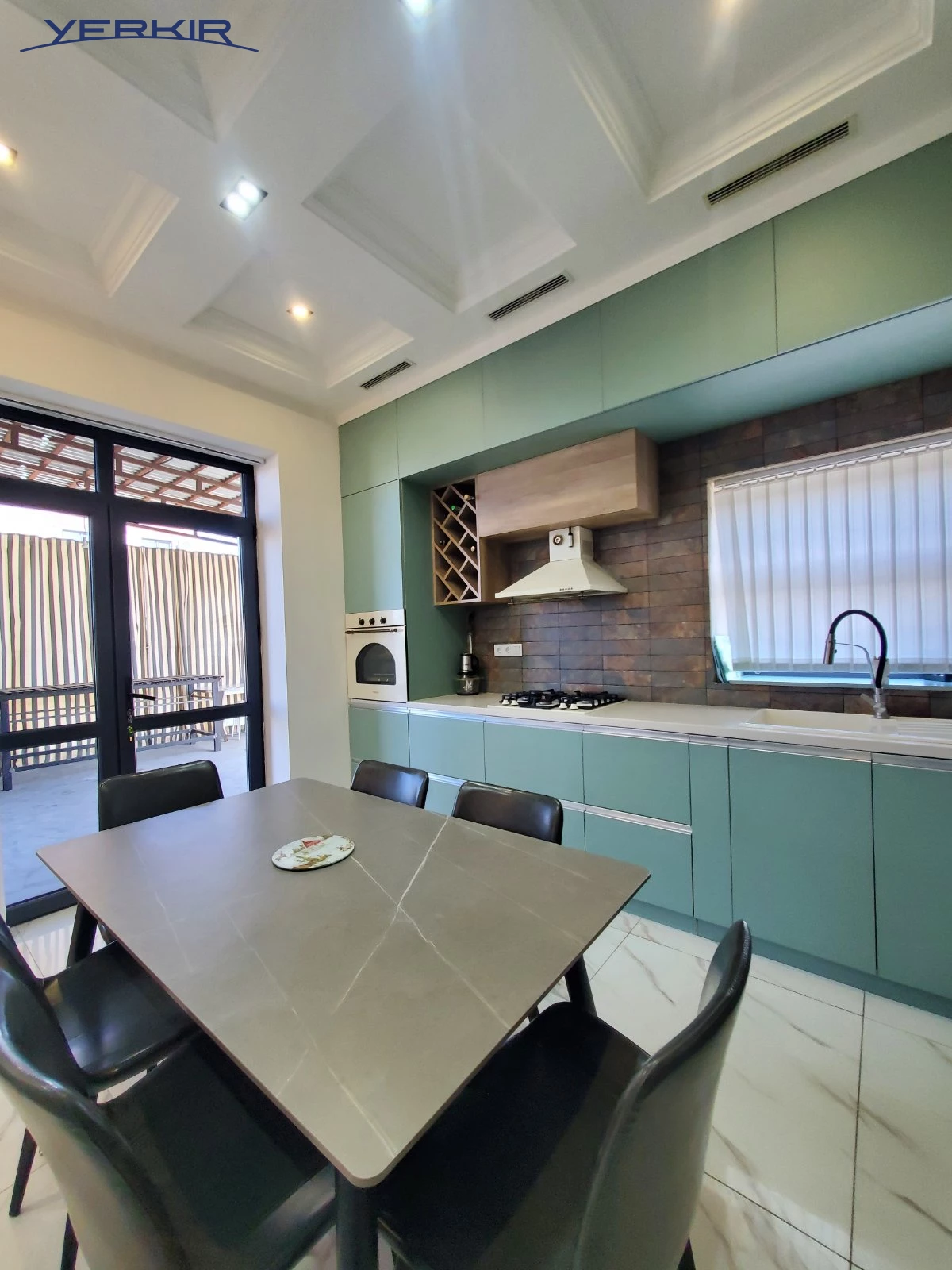 Houses Code: 2+517102