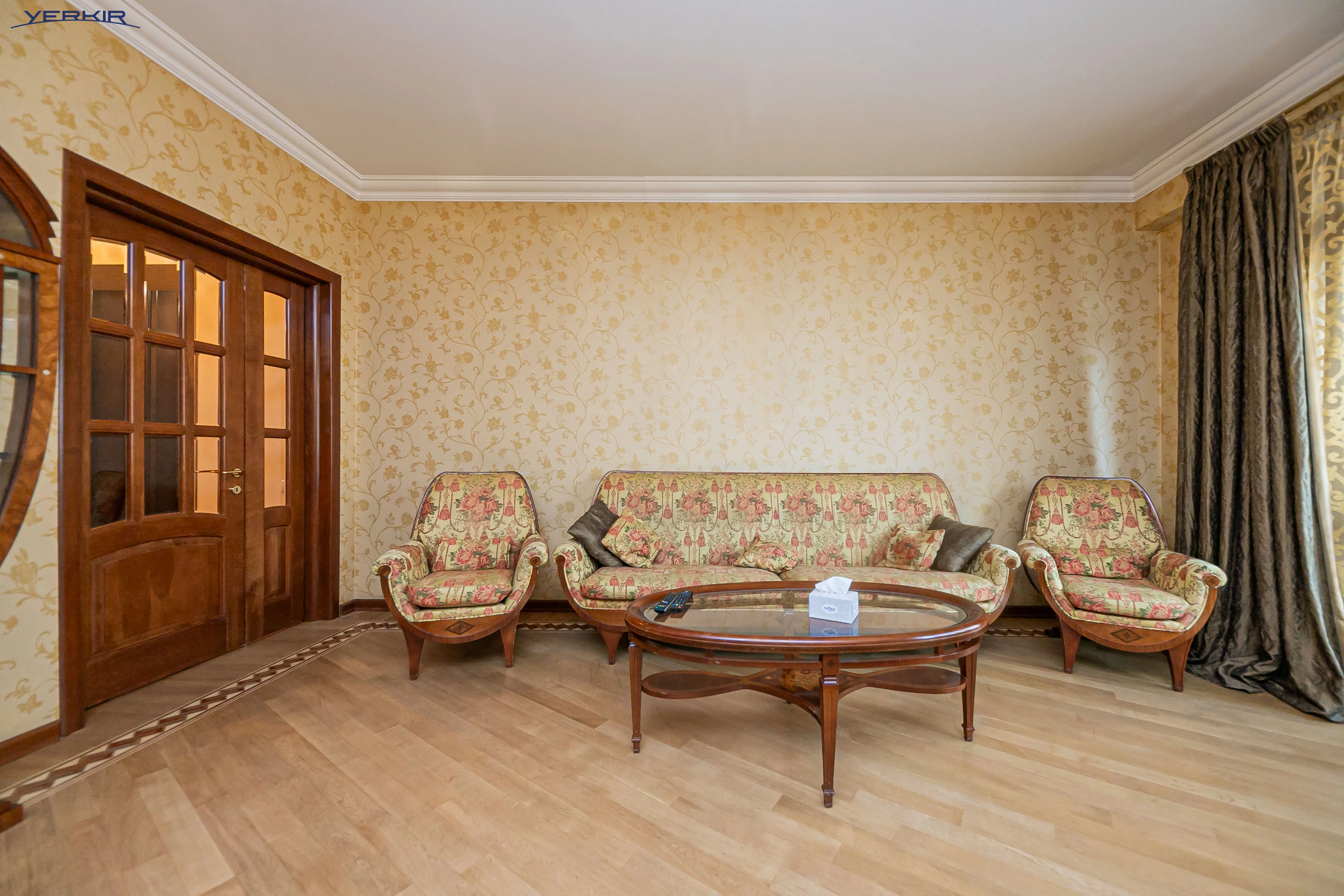 Բնակարաններ Կոդ` 5+420265