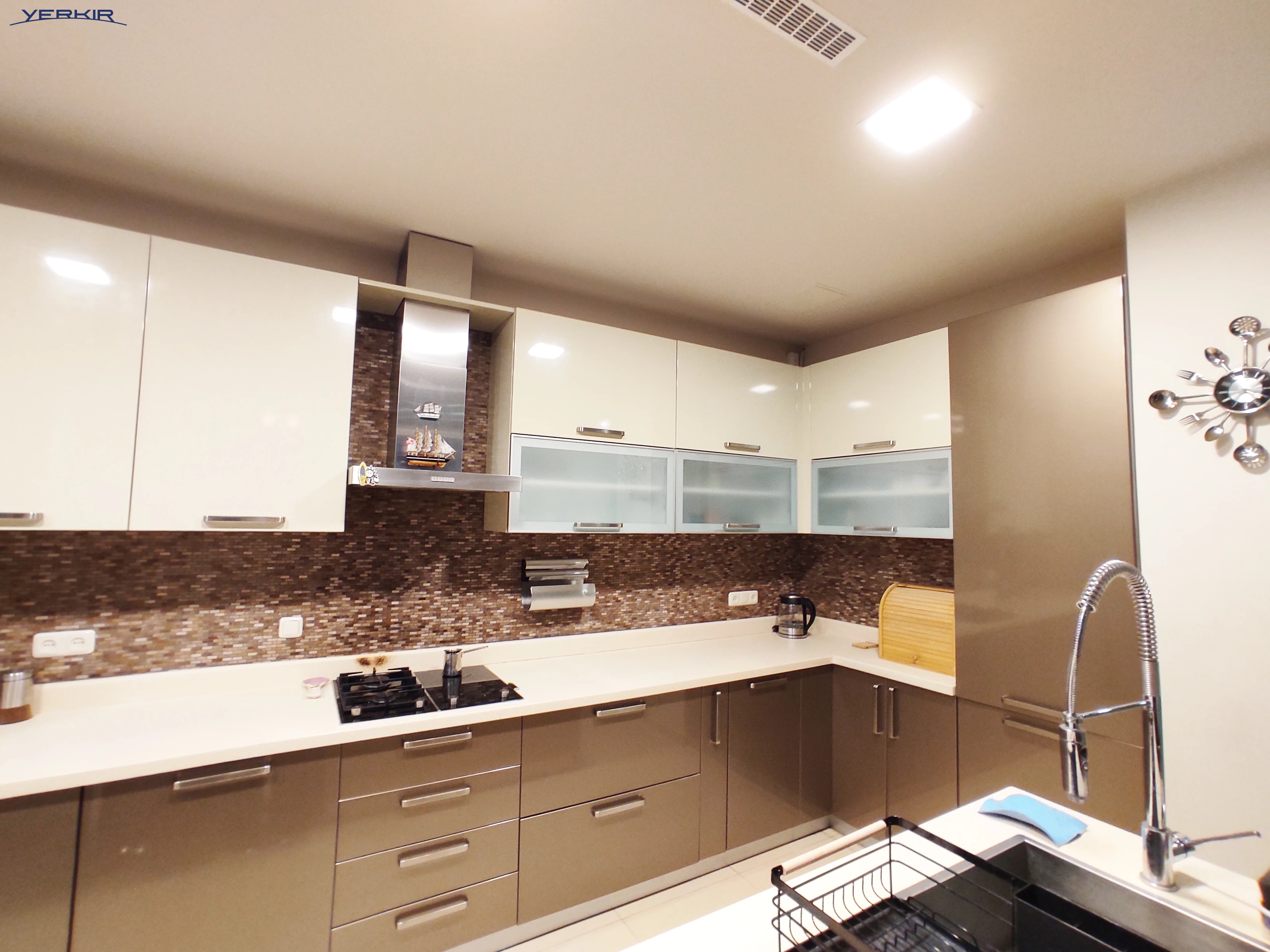 Apartments Code: 10+419328