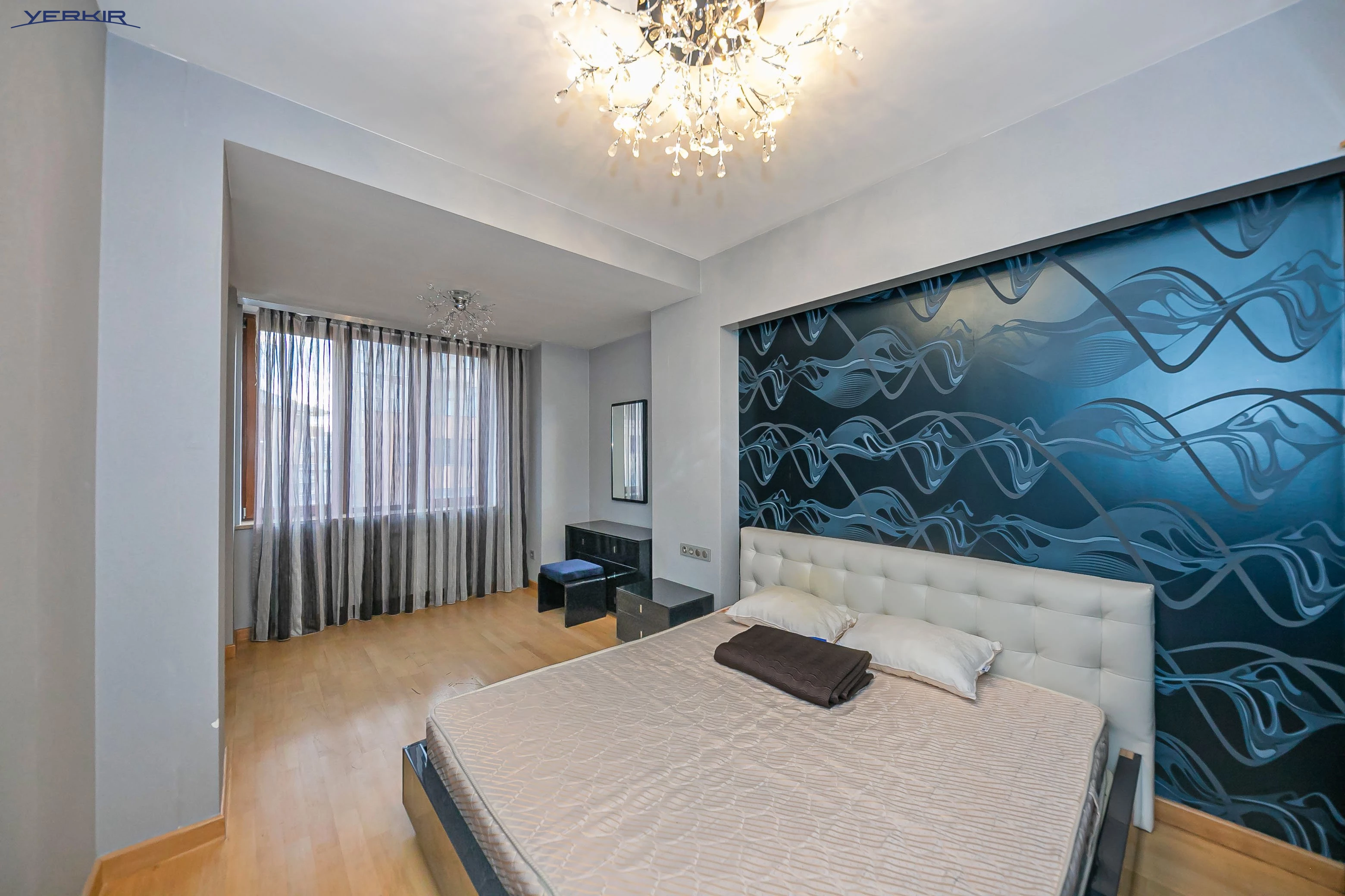 Apartments Code: 9+219804