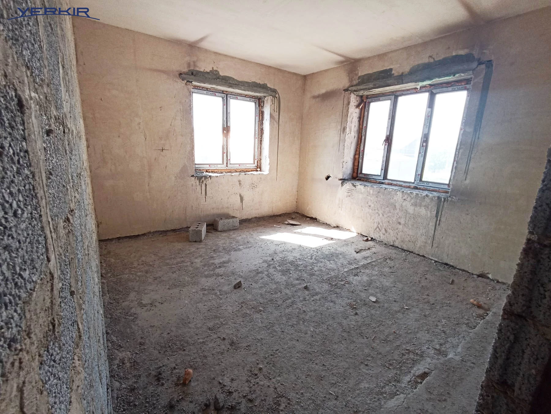 Houses Code: 10+512642