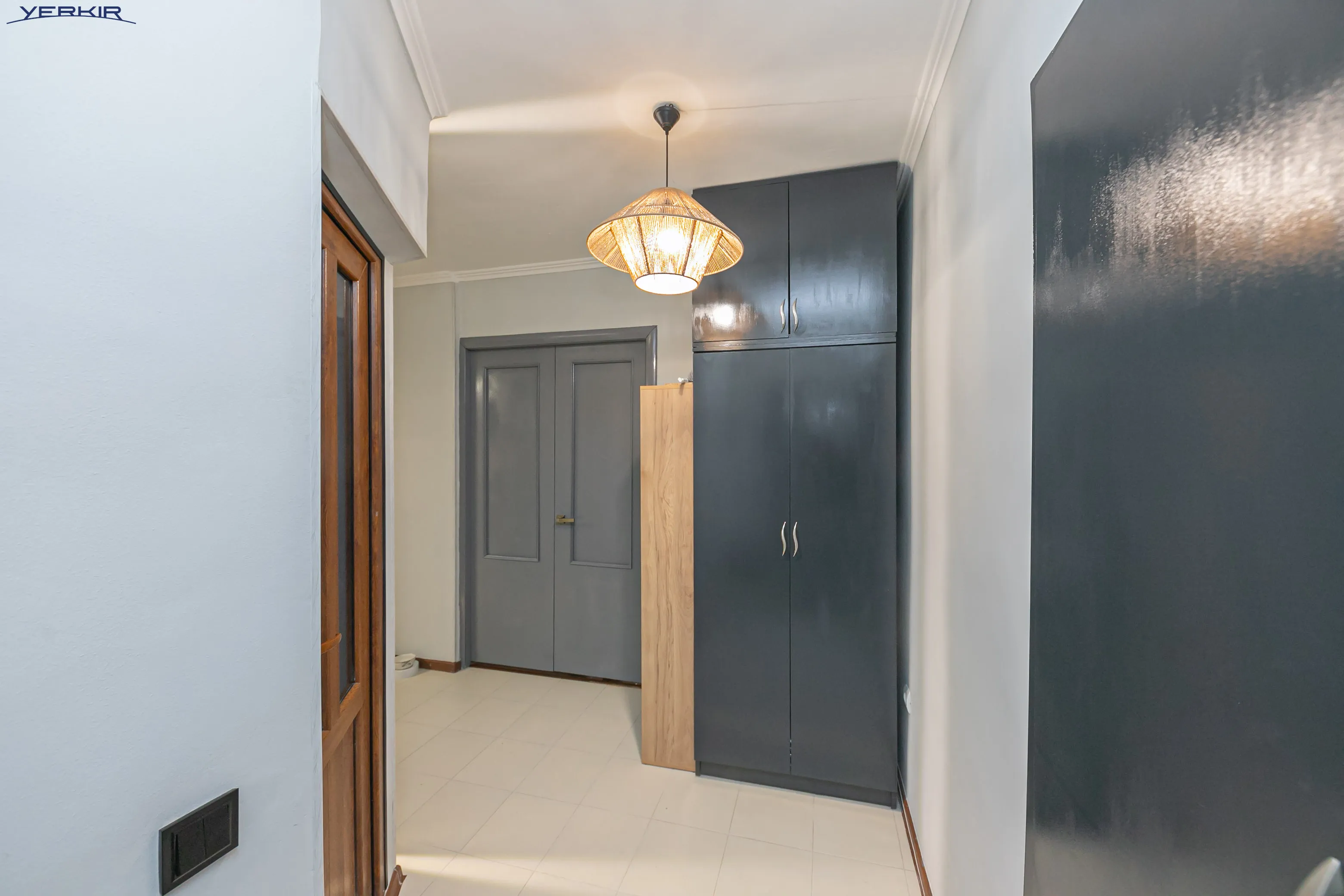 Apartments Code: 5+3809647