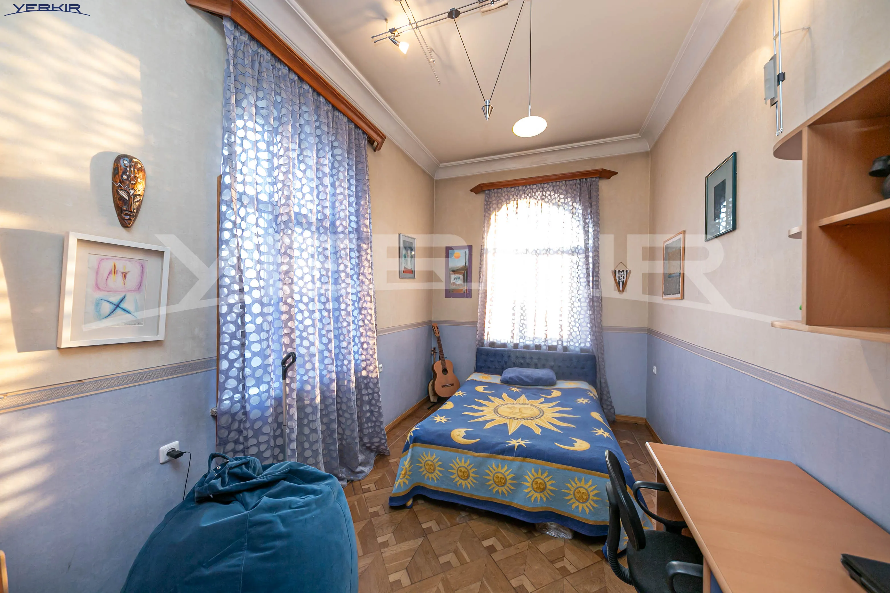 Apartments Code: 1+8512796