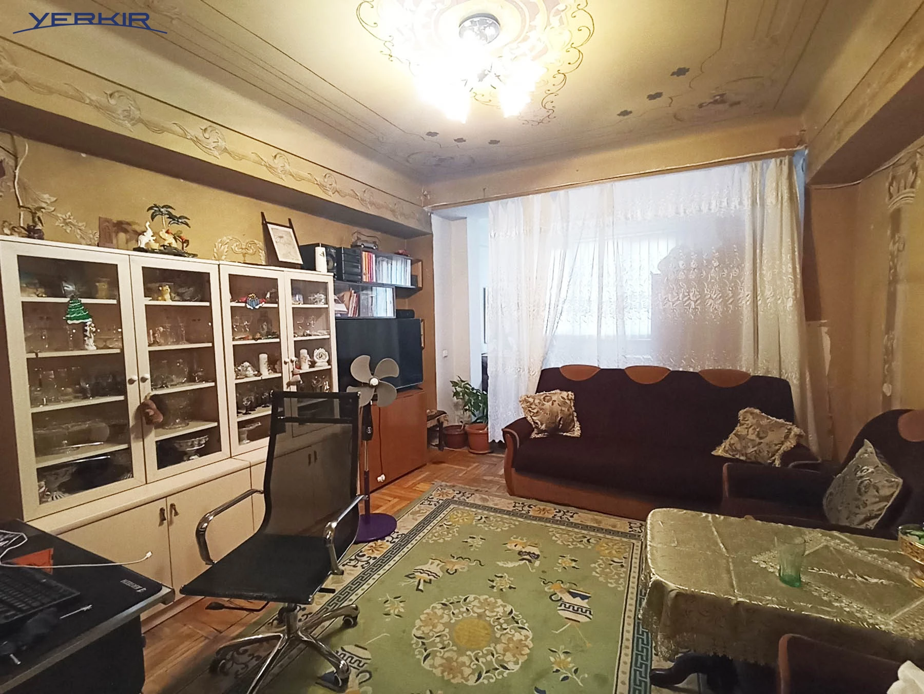 Apartments Code: 10+212818