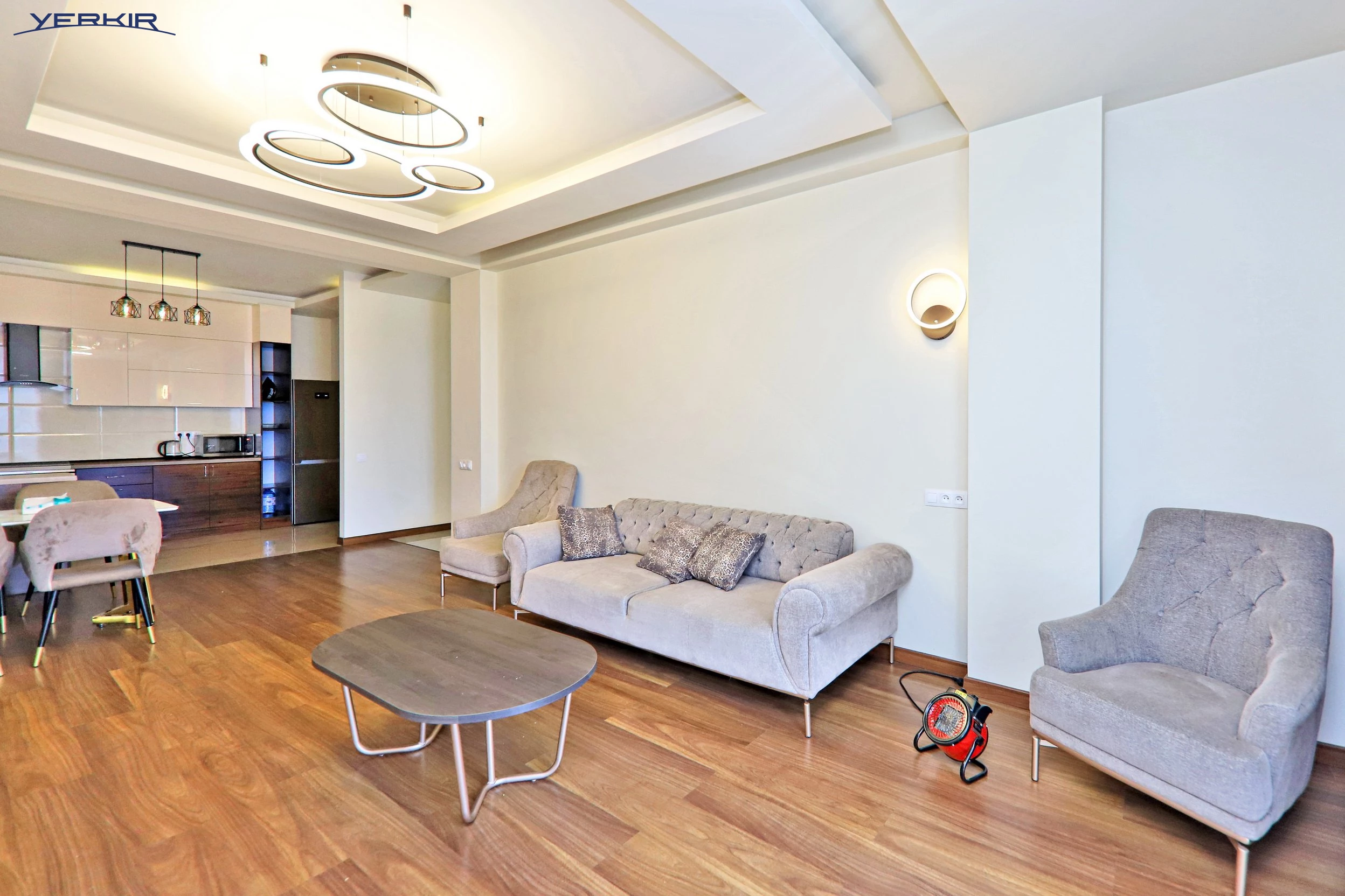 Apartments Code: 9+316653