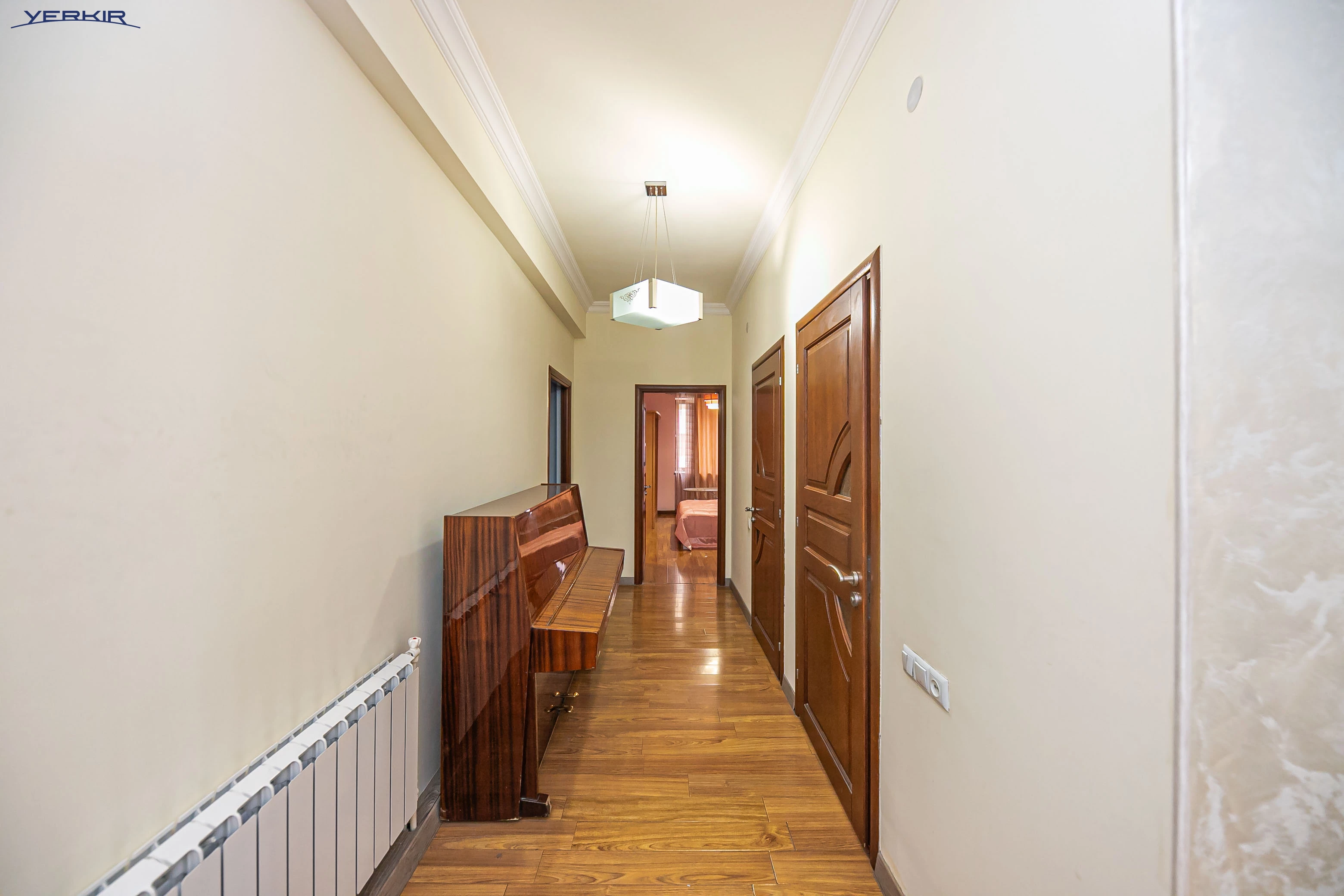 Apartments Code: 5+321544