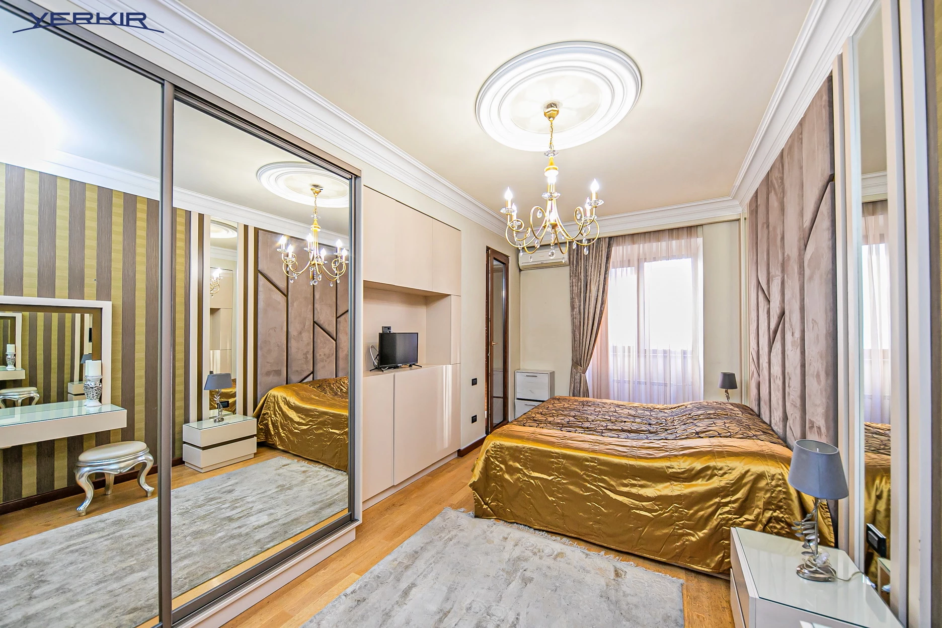 Квартиры Код 5+418185