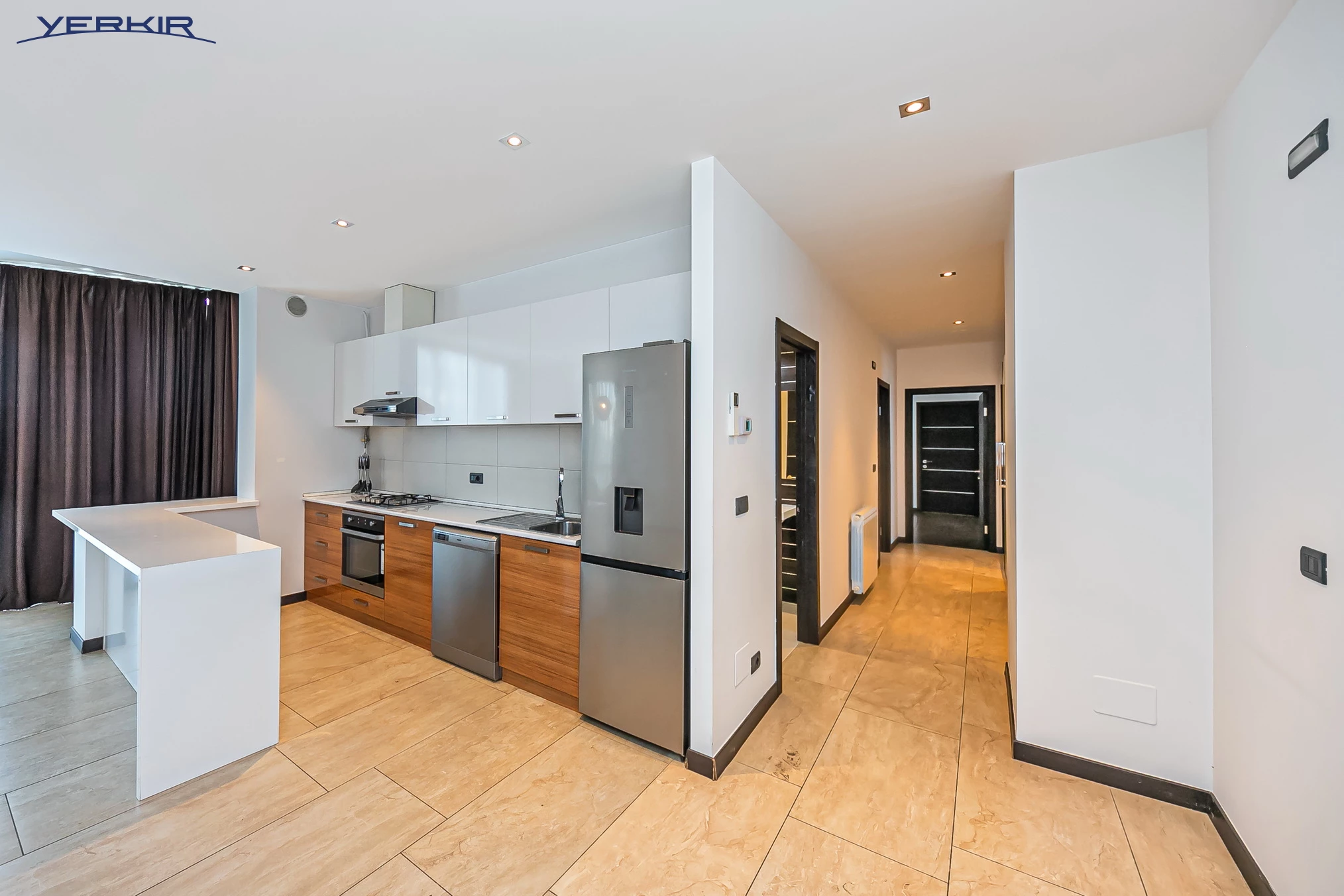 Բնակարաններ Կոդ` 5+319391