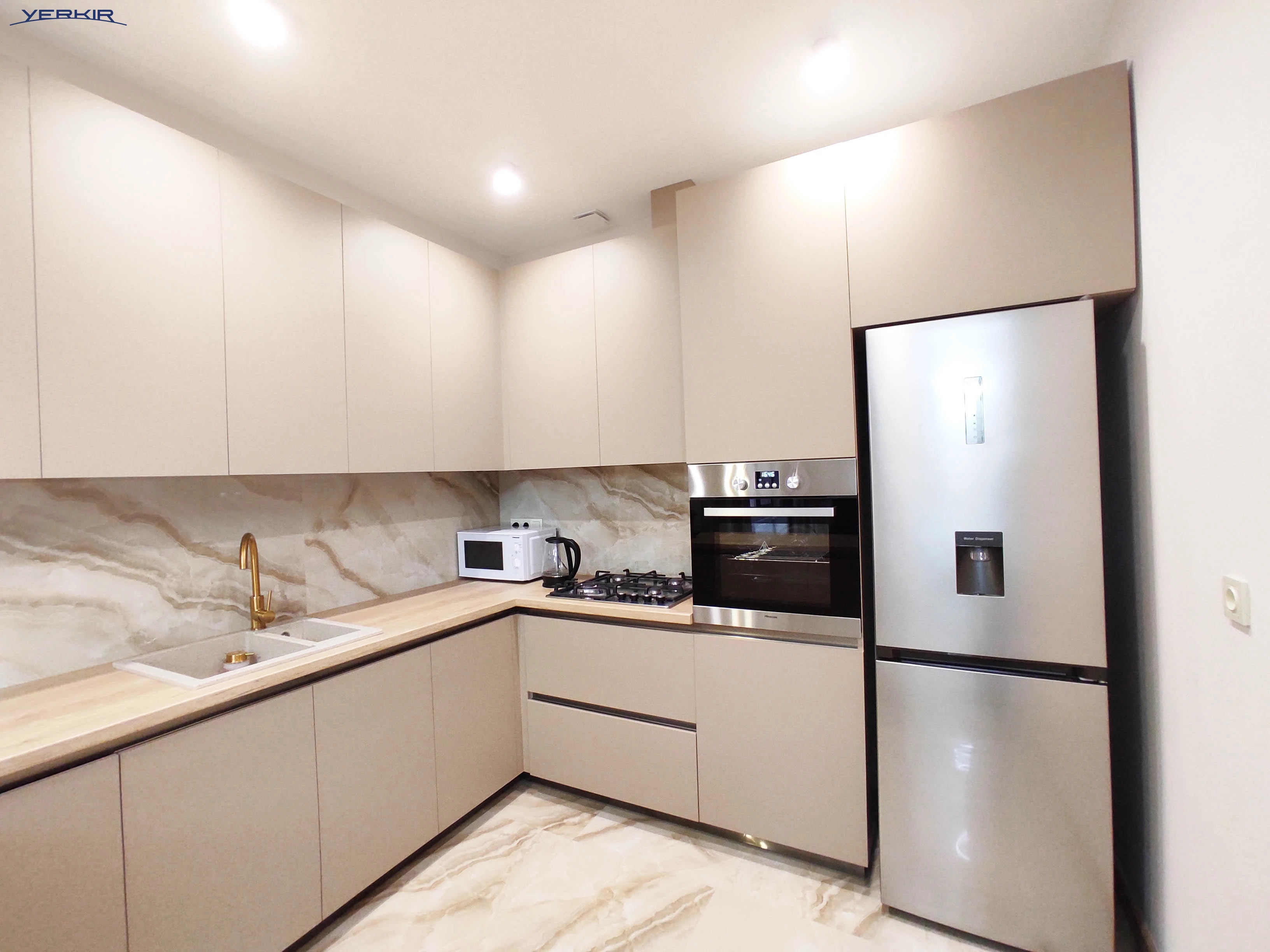 Apartments Code: 10+312493