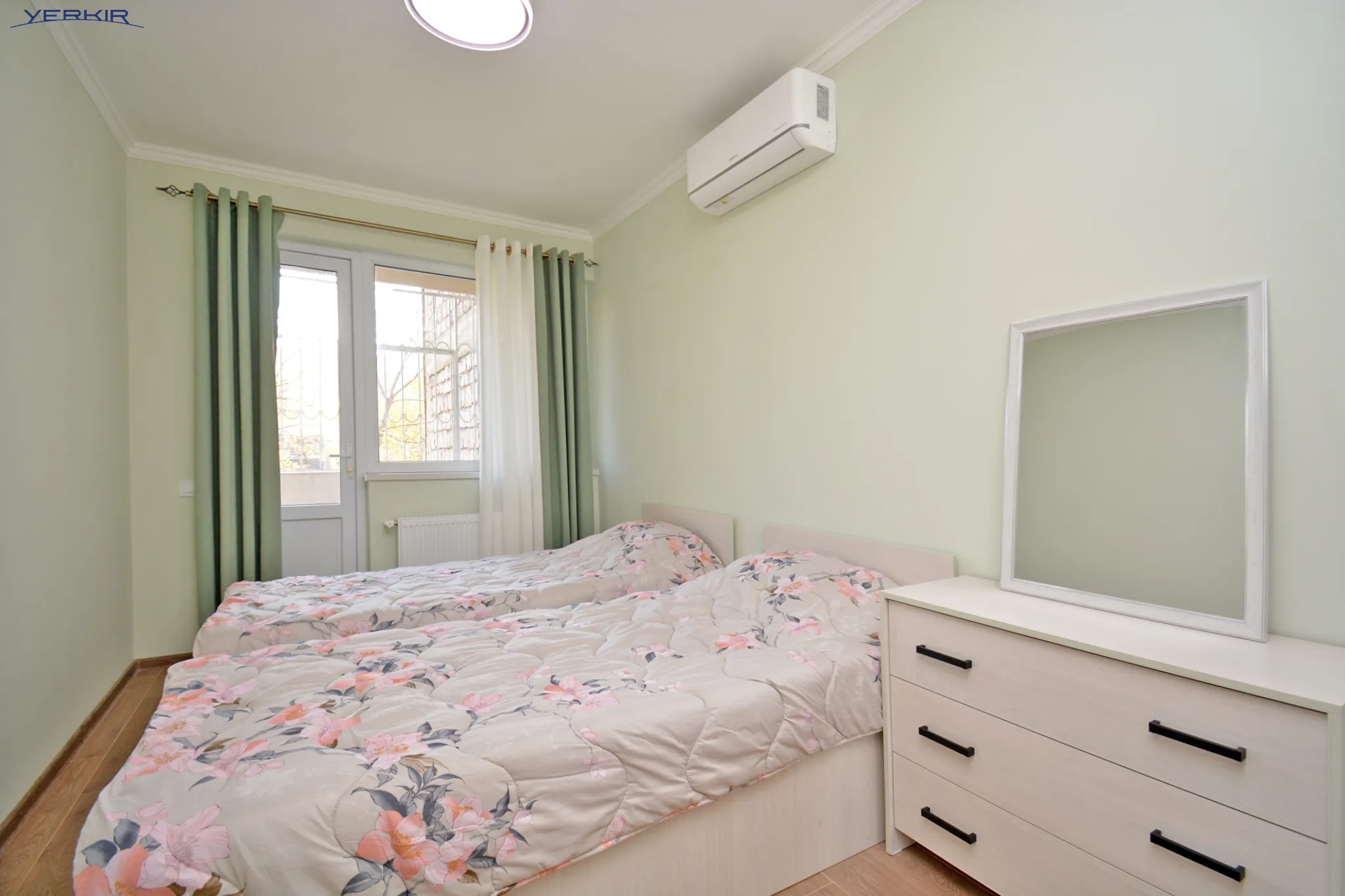 Apartments Code: 3+3763349