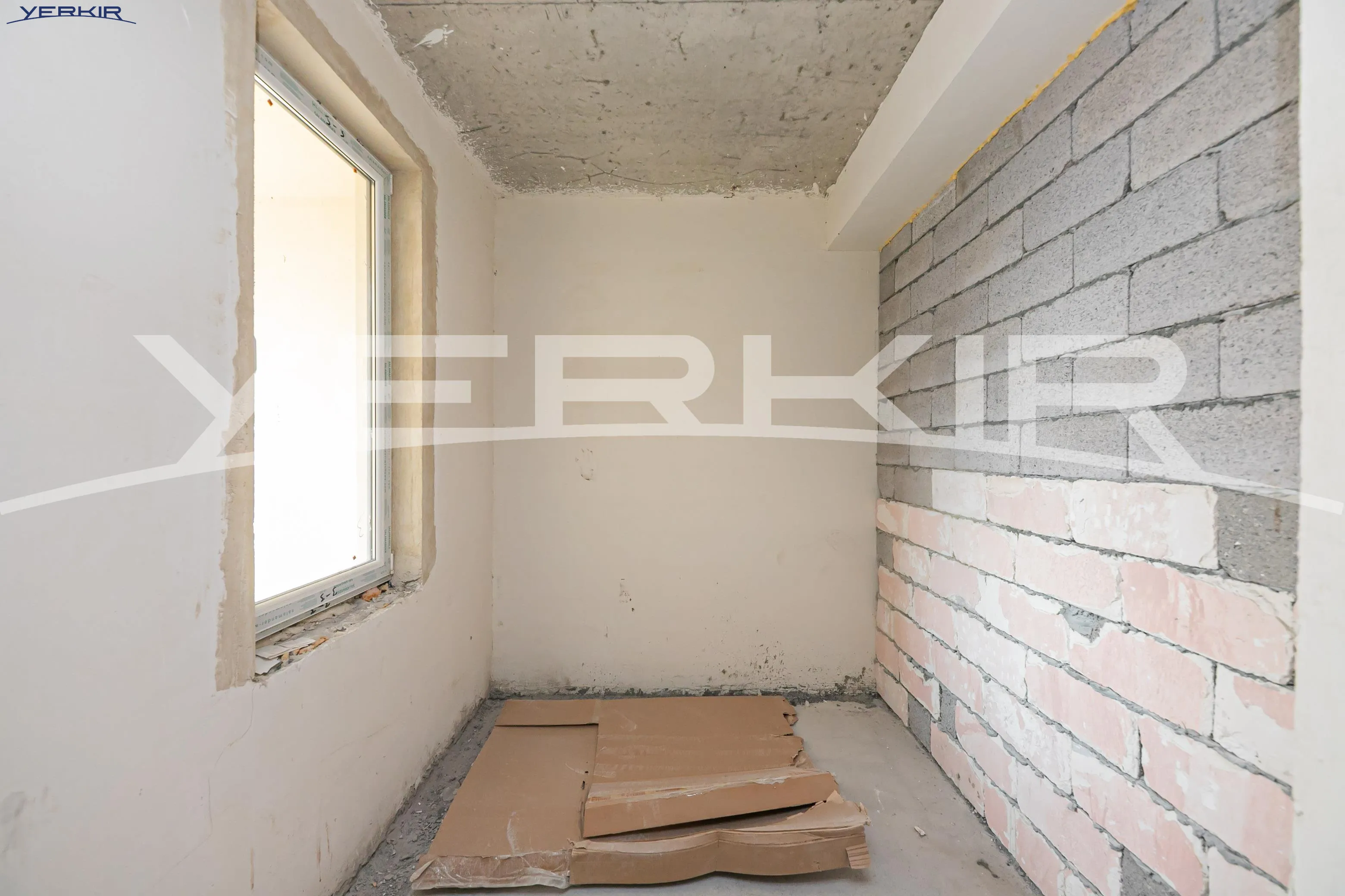 Apartments Code: 10+2668184
