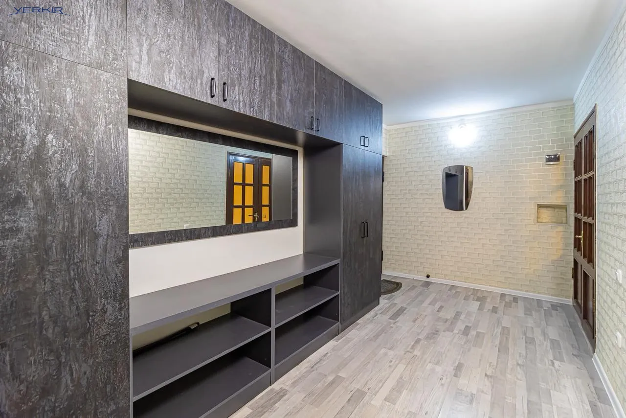 Apartments Code: 3+2663908