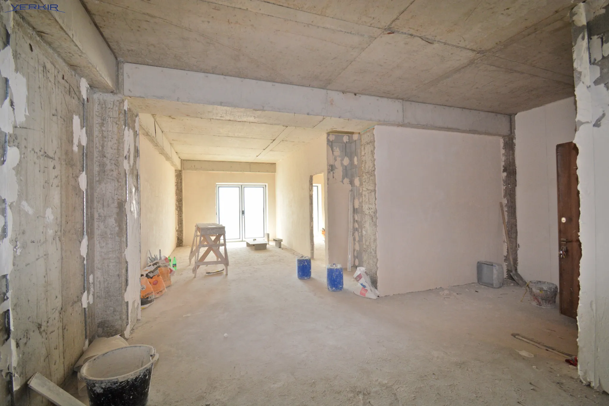 Apartments Code: 9+2447902