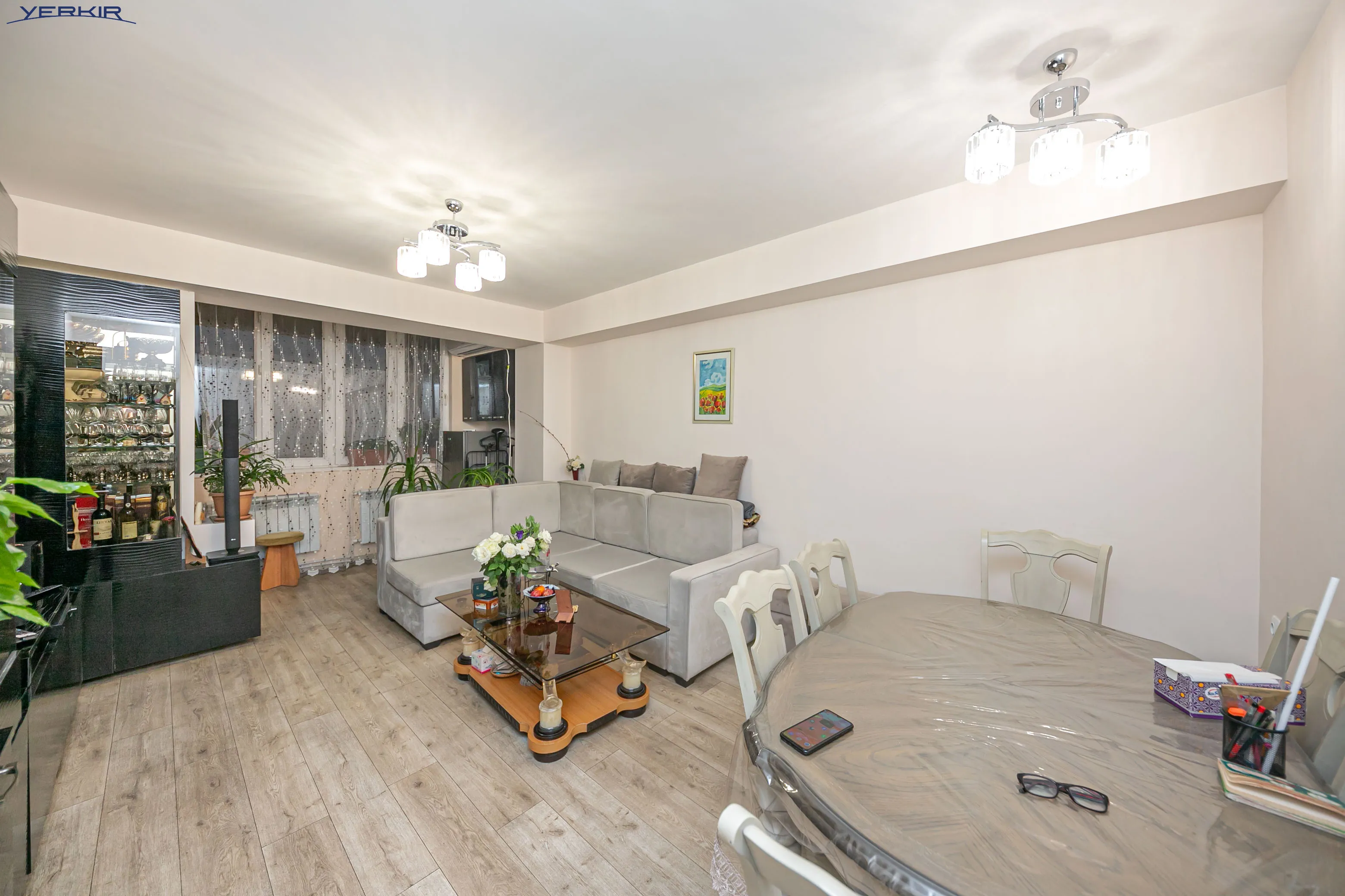 Apartments Code: 9+1294685