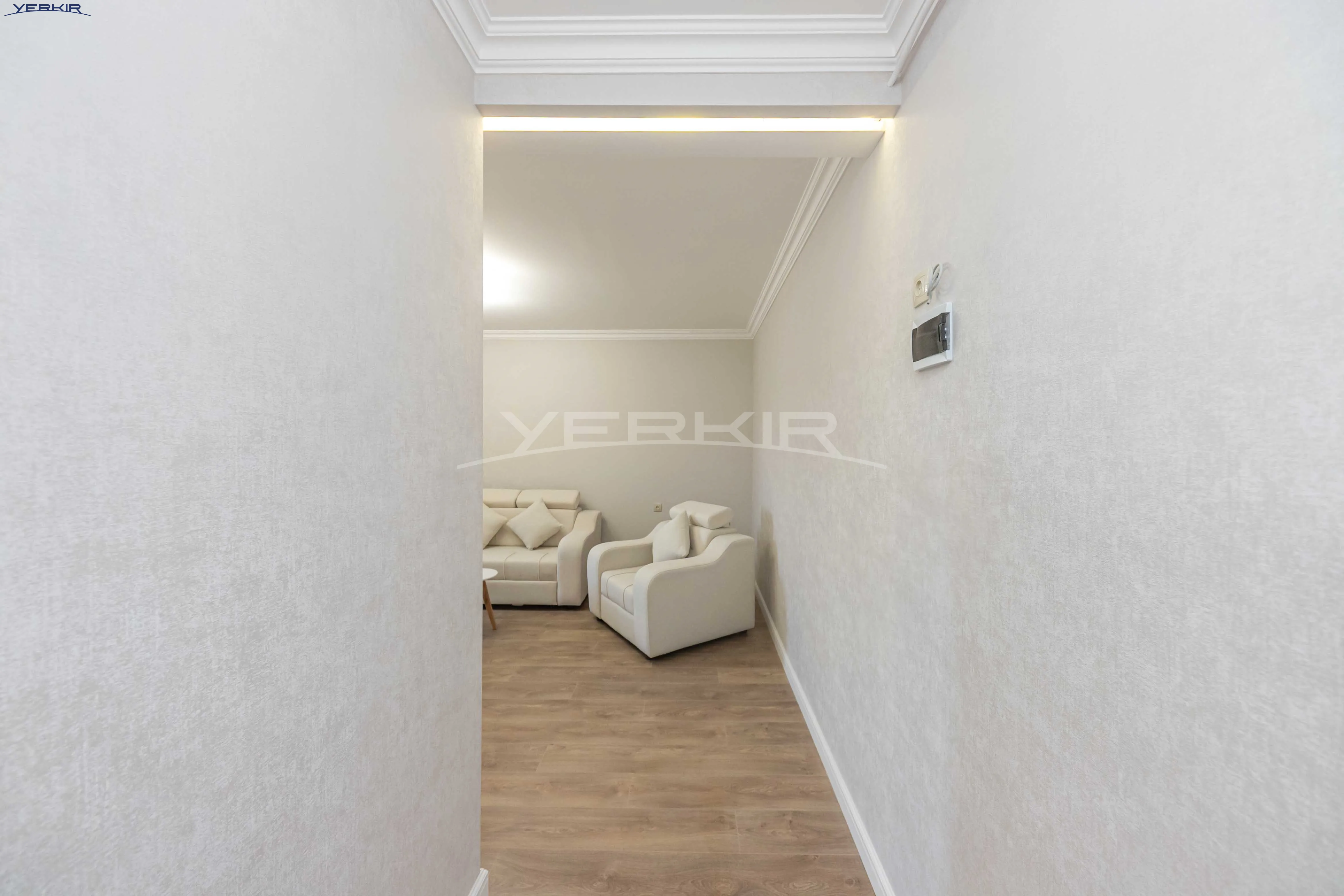 Apartments Code: 9+1933517