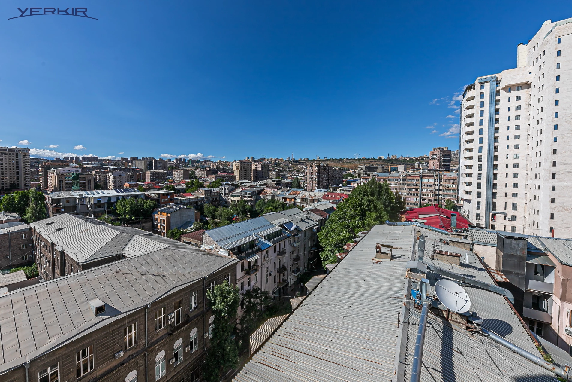 Apartments Code: 5+219182