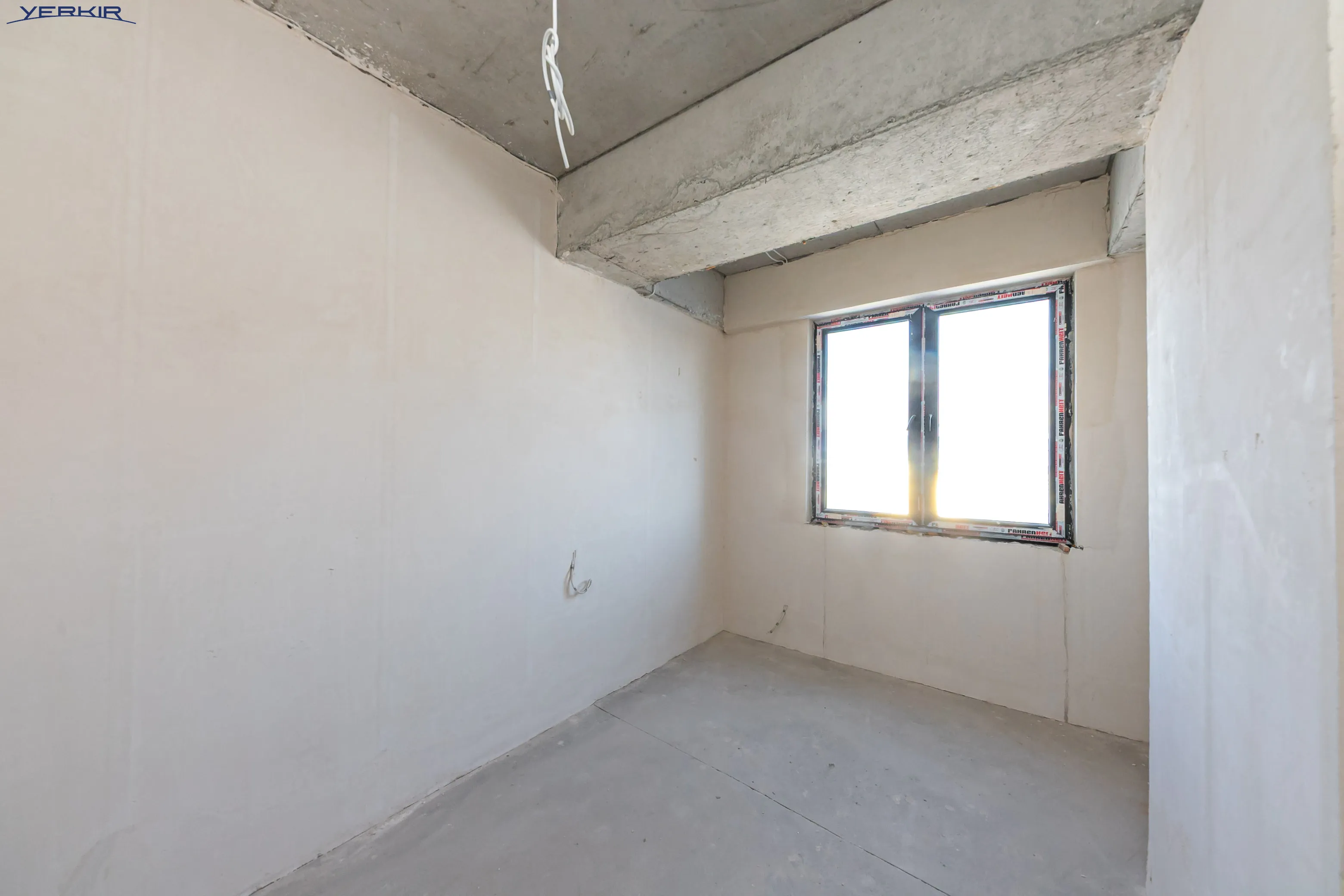 Apartments Code: 9+3515972