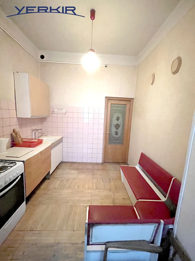 Apartments Code: 4+307306