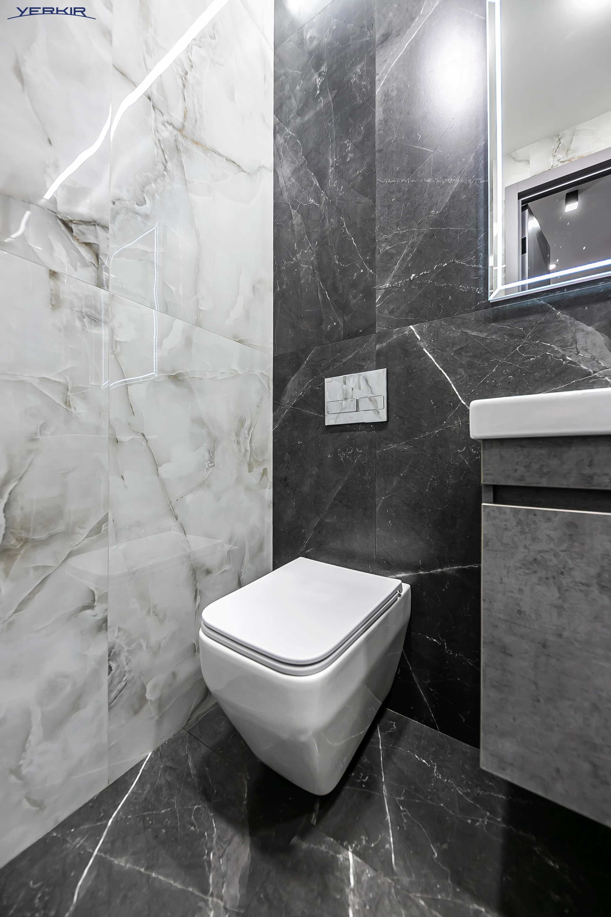 Apartments Code: 5+115778