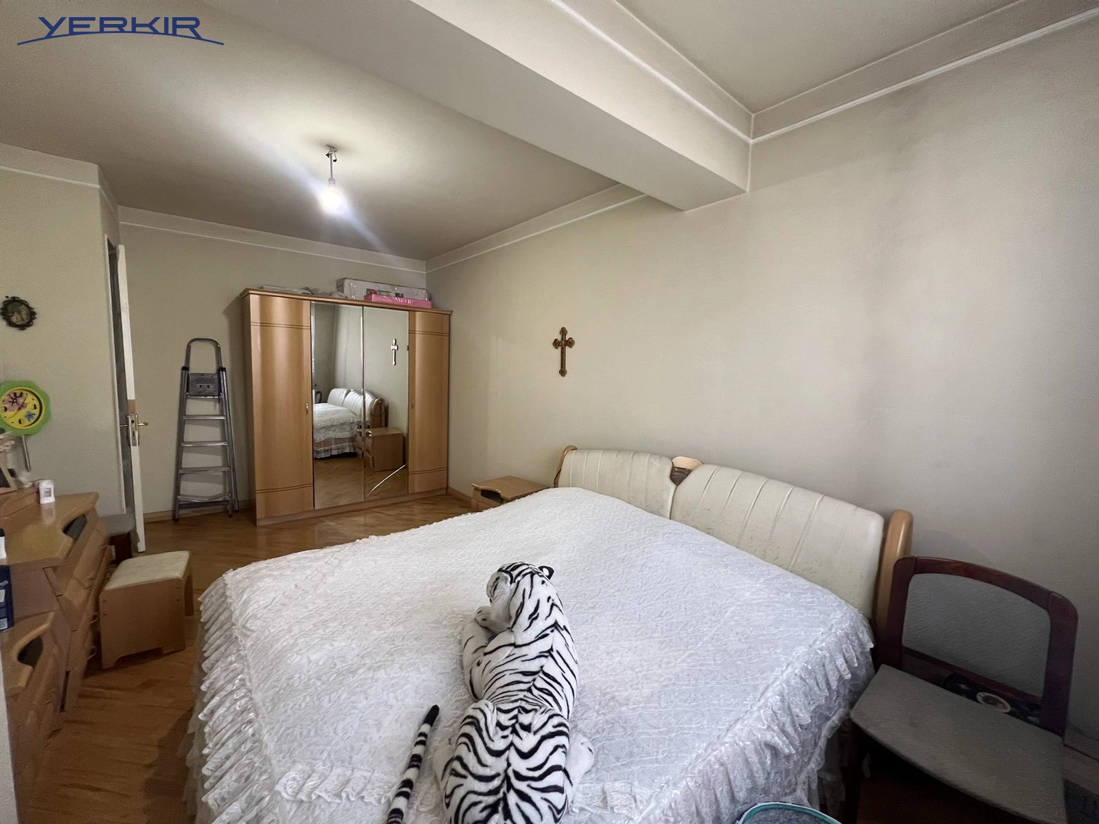 Apartments Code: 8+316663