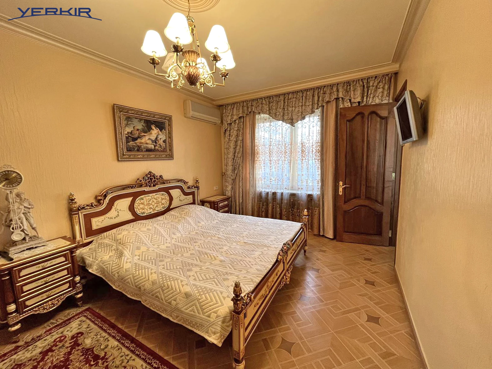 Բնակարաններ Կոդ` 3+814595