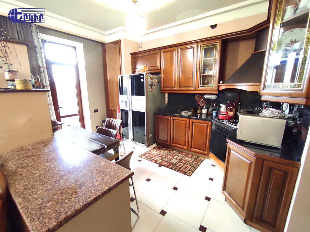 Apartments Code: 5+303496