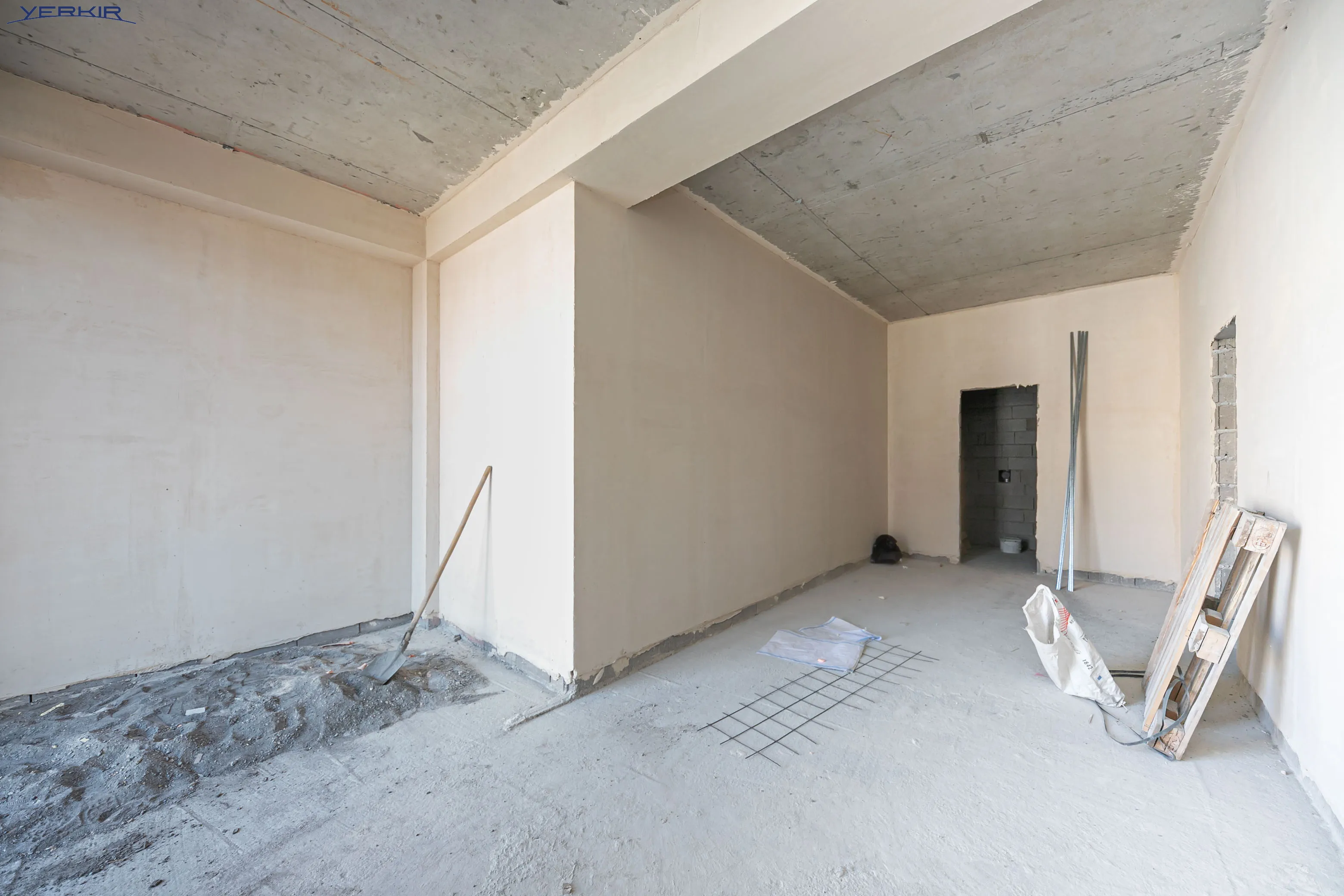 Apartments Code: 9+3570103