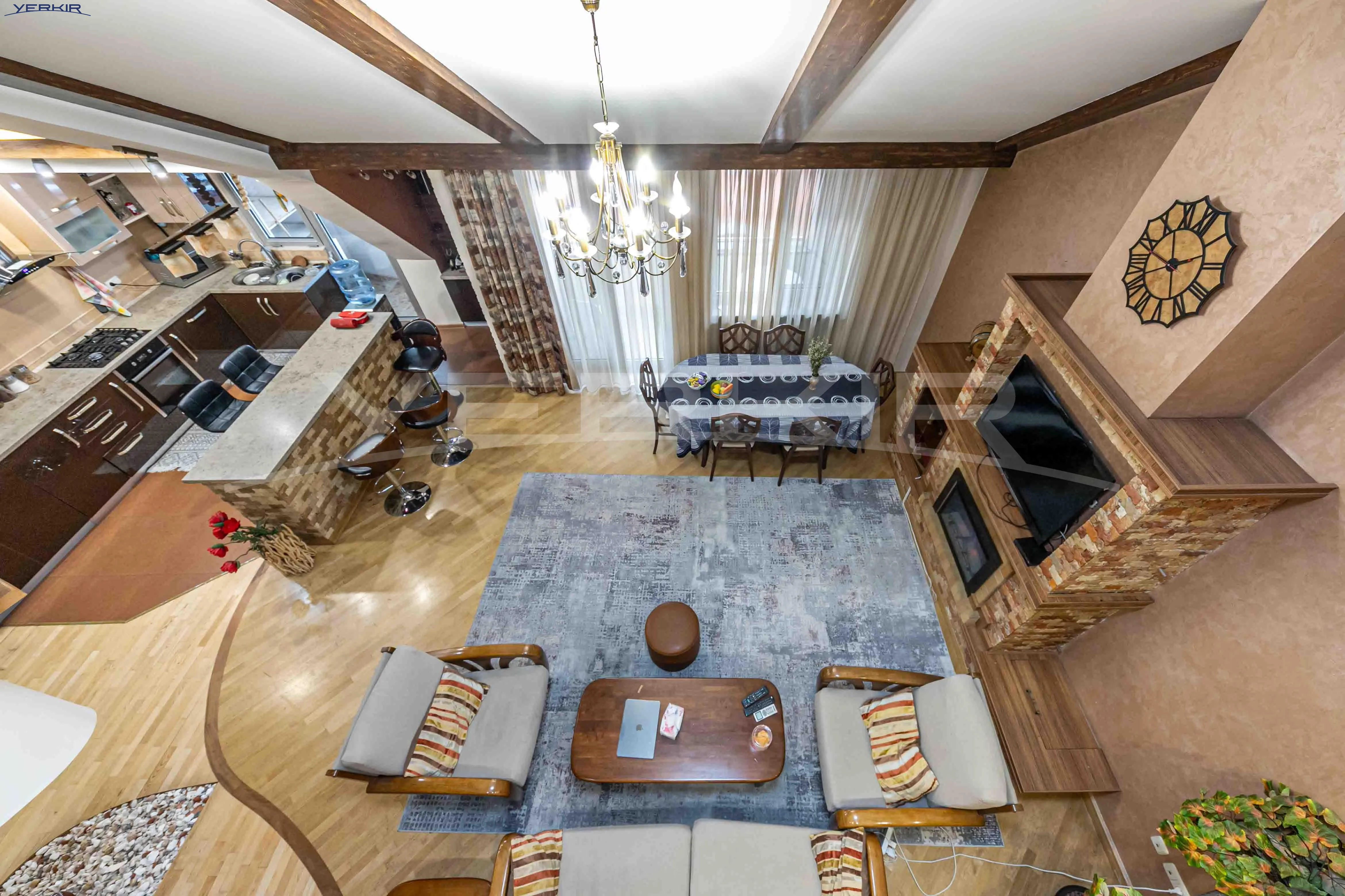 Apartments Code: 10+3268703
