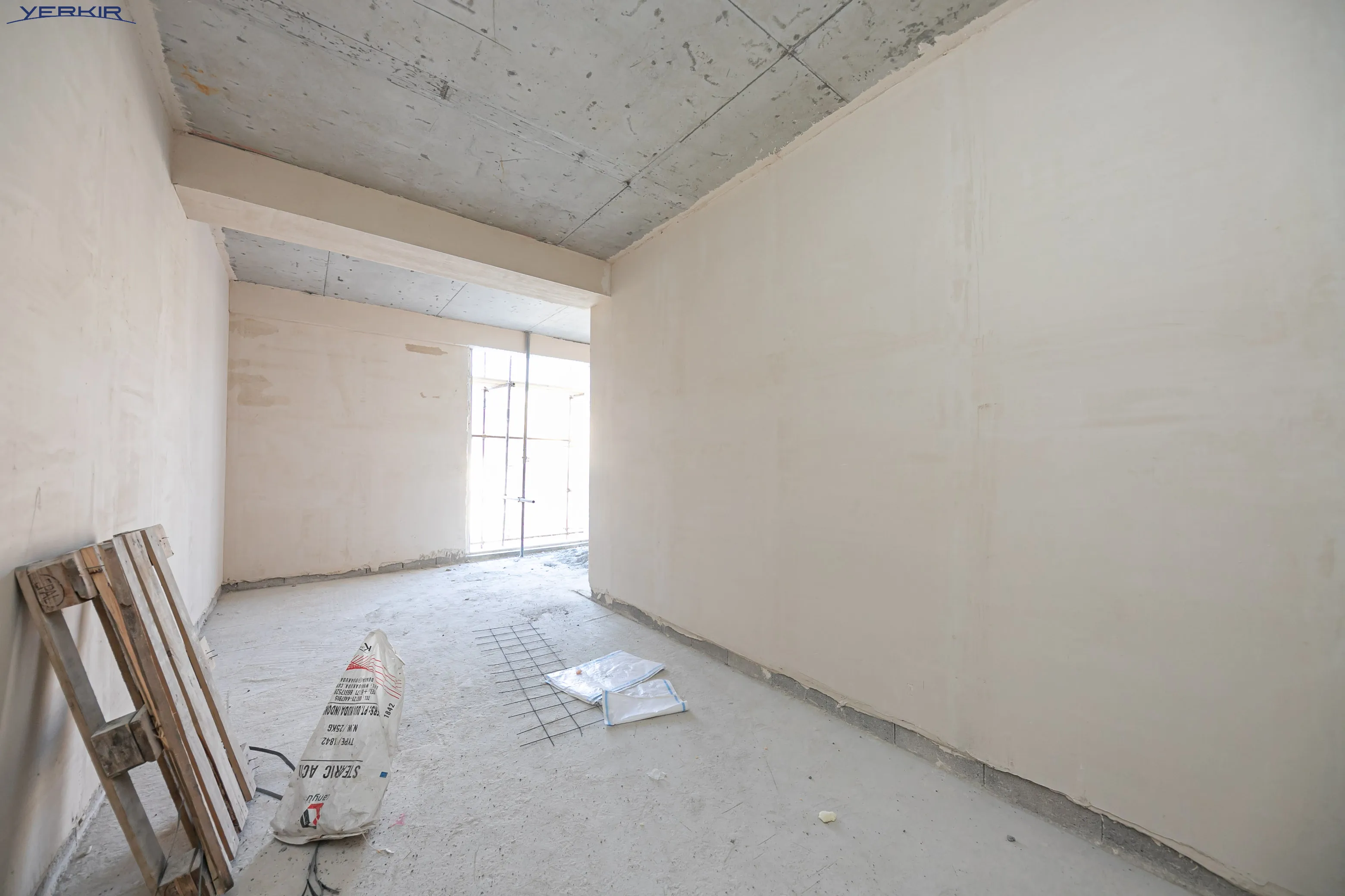 Apartments Code: 9+3570103