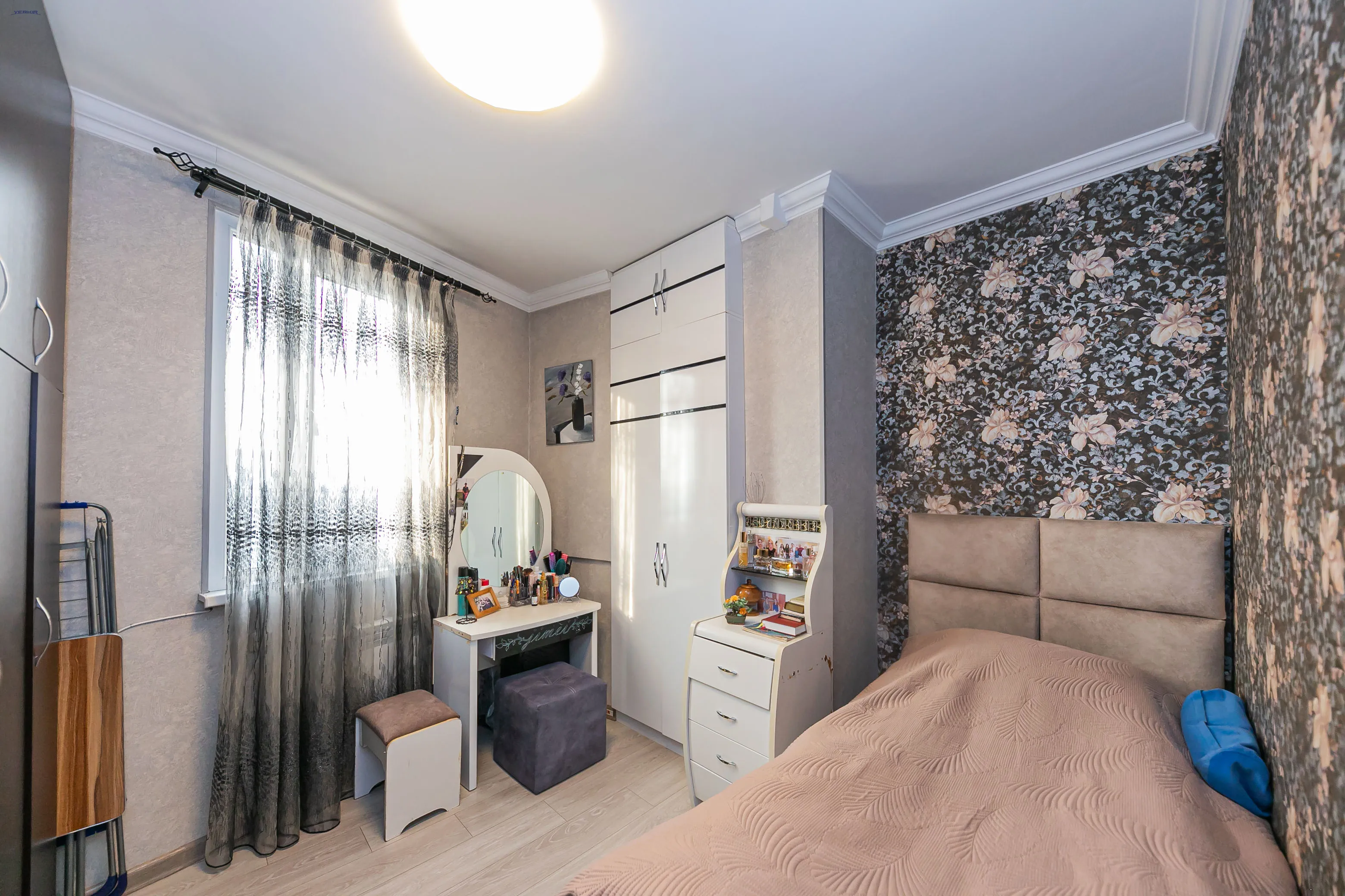 Բնակարաններ Կոդ` 10+3166121