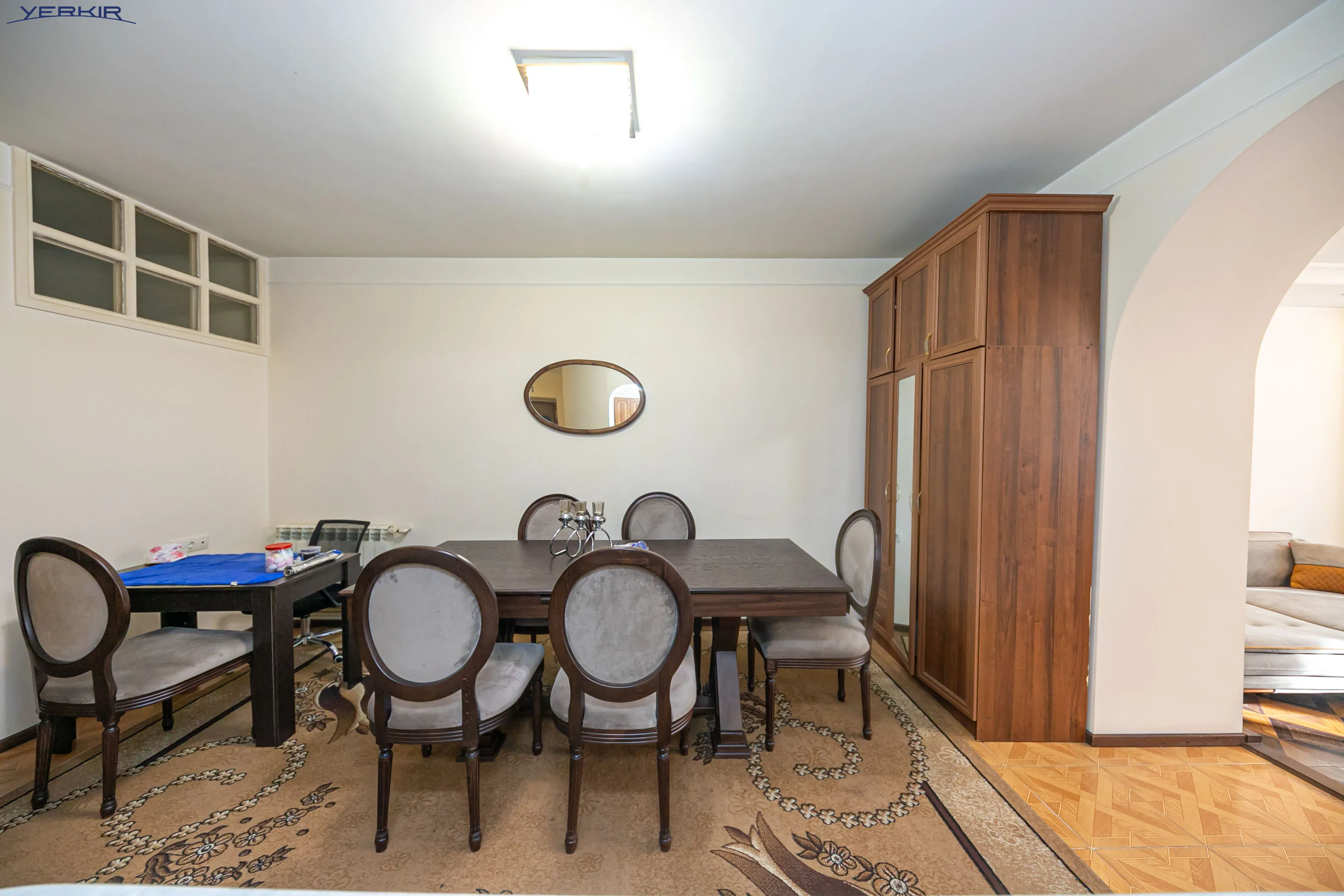 Բնակարաններ Կոդ` 5+2823724