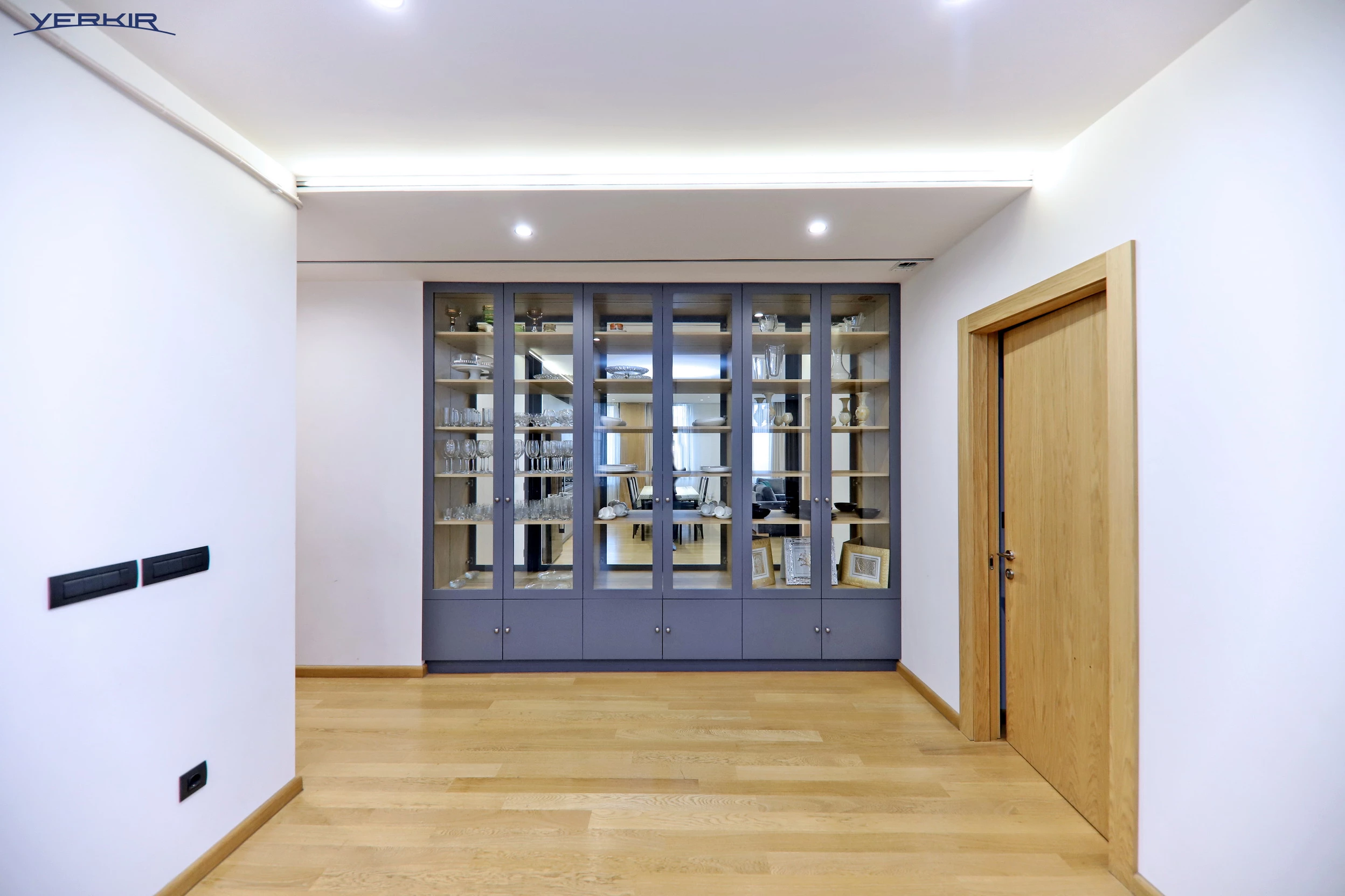 Apartments Code: 5+312443