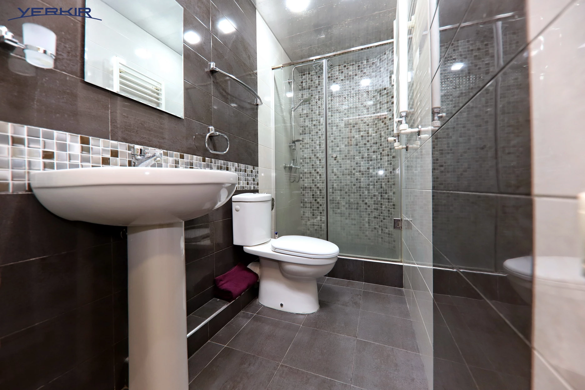 Բնակարաններ Կոդ` 5+213774