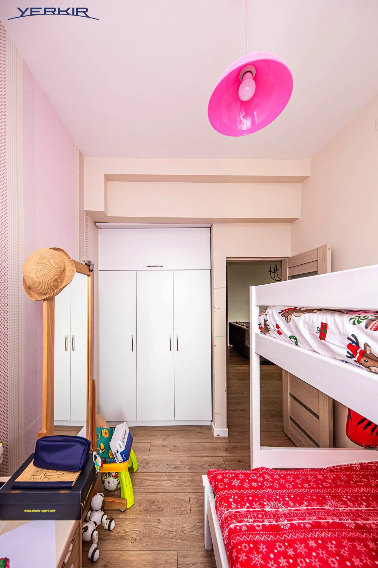 Բնակարաններ Կոդ` 9+312731