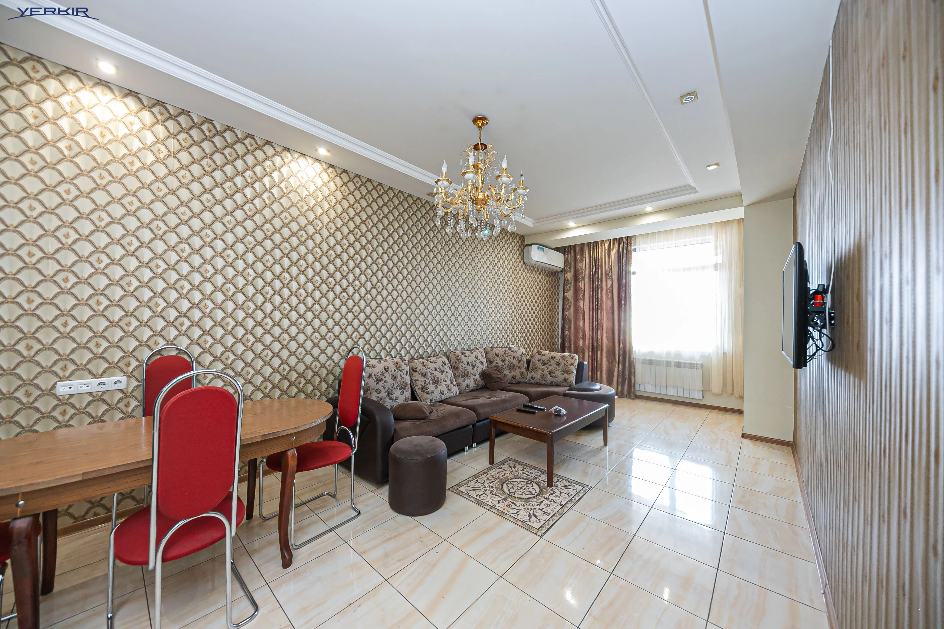 Apartments Code: 5+321520