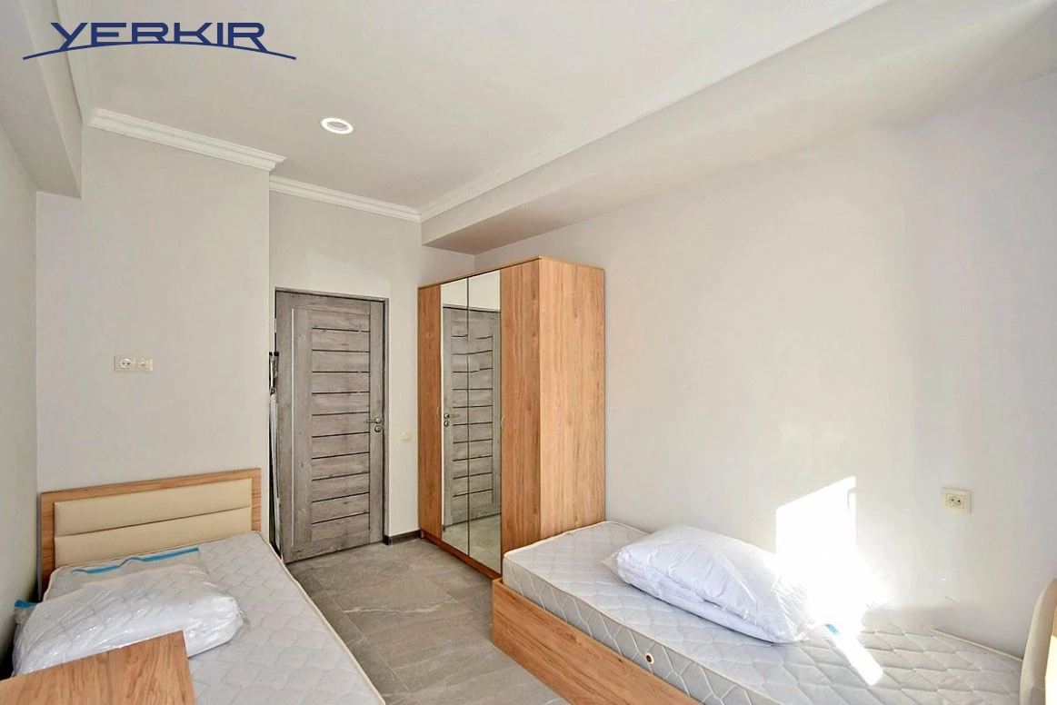 Apartments Code: 5+306611